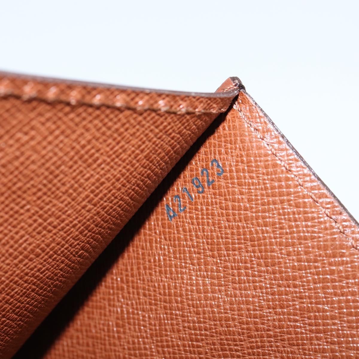 Louis Vuitton - Monceau 26