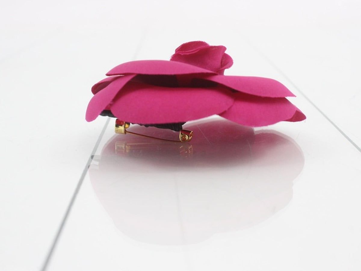 Chanel - Broche Camélia vintage en soie