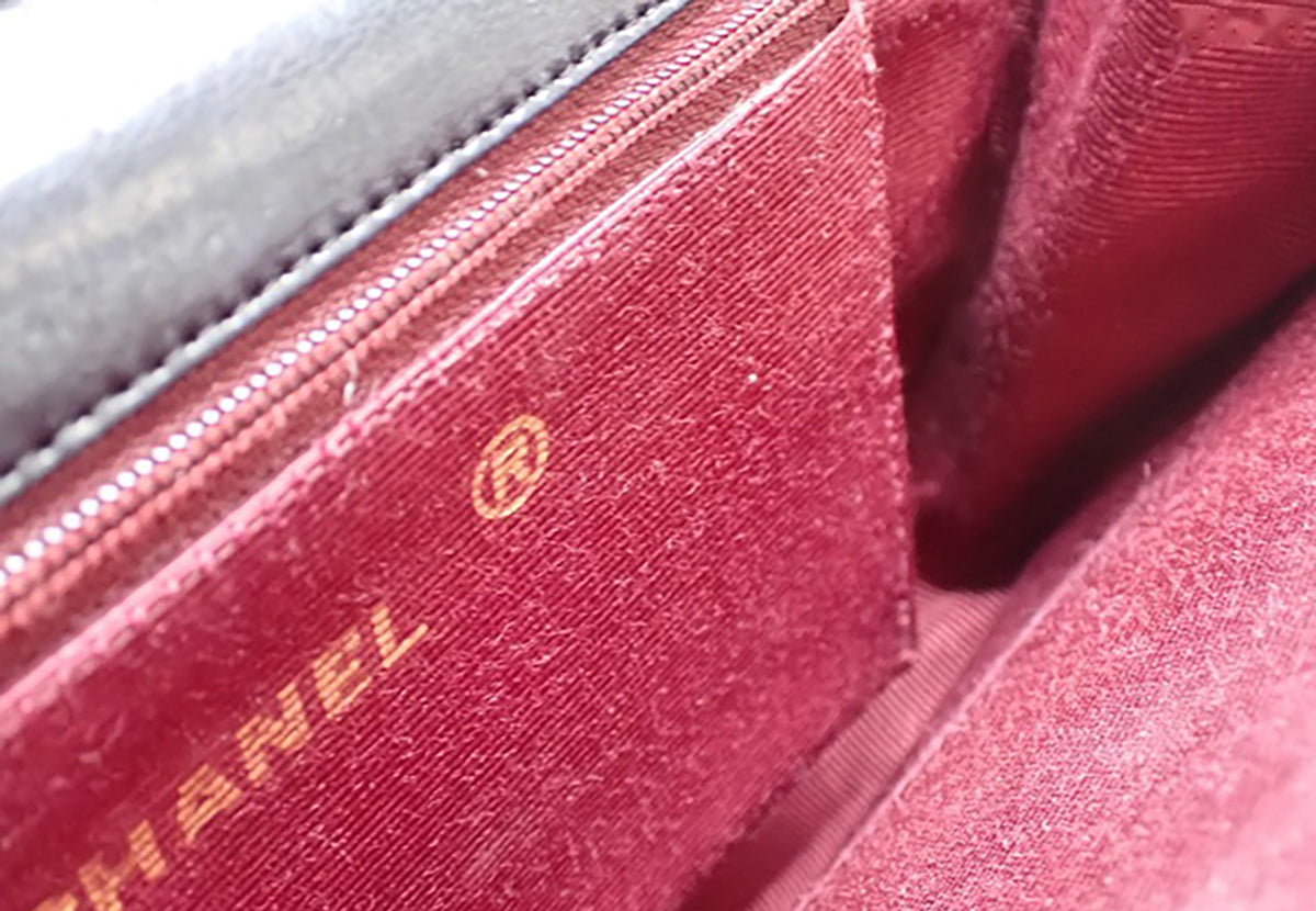 Chanel - Demi lune Timeless Flap vintage