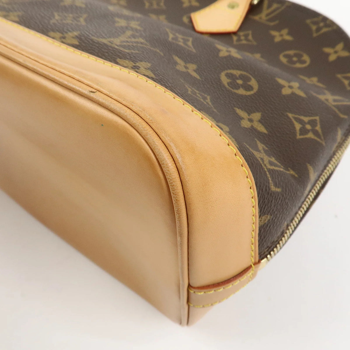 Louis Vuitton - Alma Monogram PM FL0062