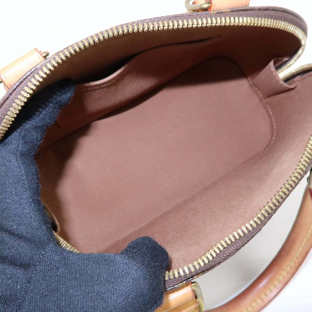 Louis Vuitton - Alma BB Monogram