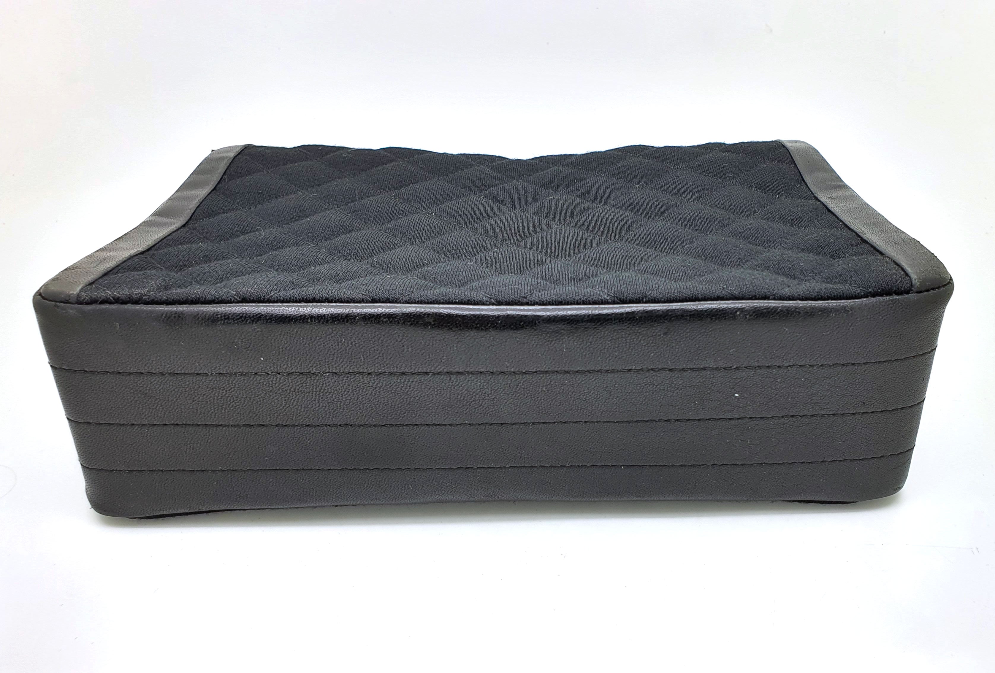 Sac Chanel Vintage timeless - Début des années 80 + certificat entrupy