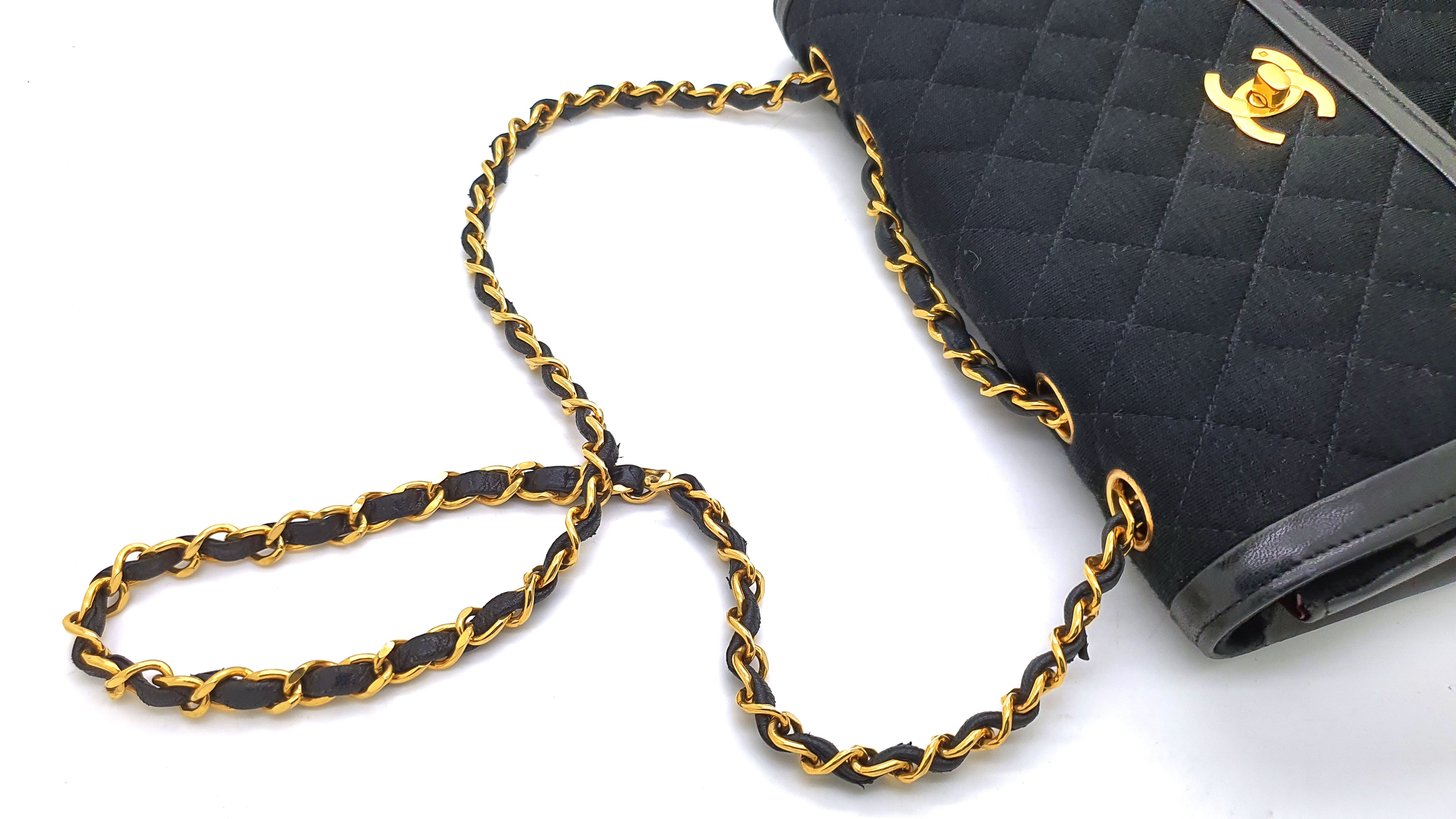 Sac Chanel Vintage timeless - Début des années 80 + certificat entrupy