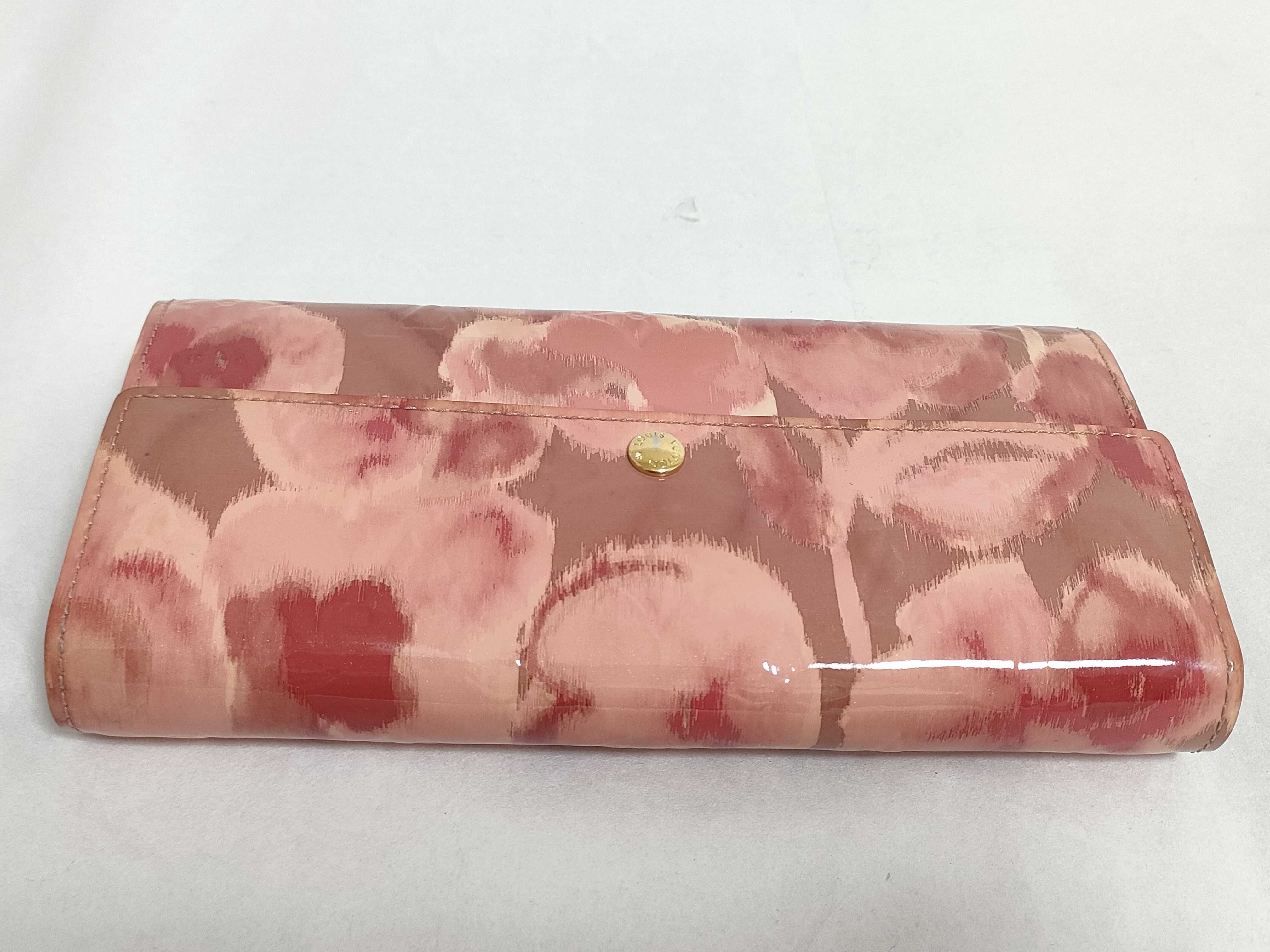 LOUIS VUITTON - Sarah Cuir vernis IKAT + insert et chaine offerte
