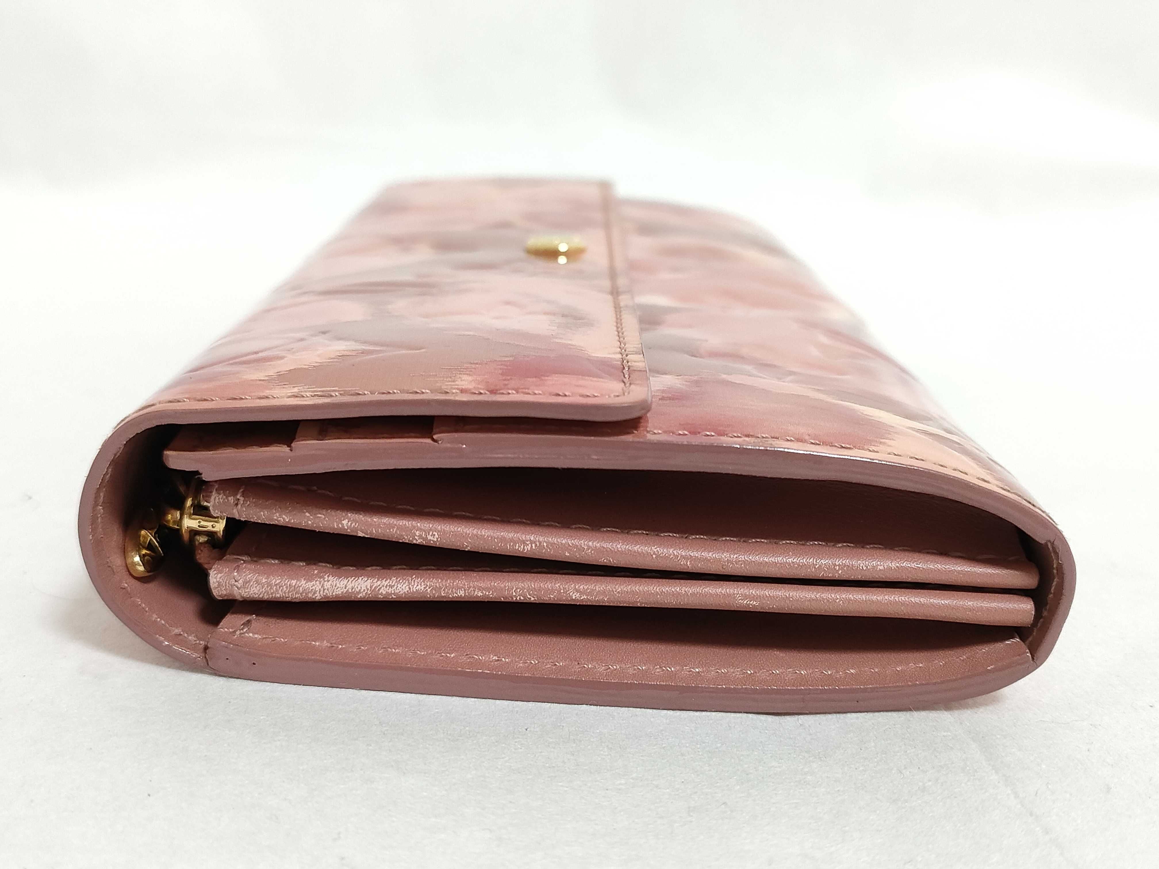 LOUIS VUITTON - Sarah Cuir vernis IKAT + insert et chaine offerte