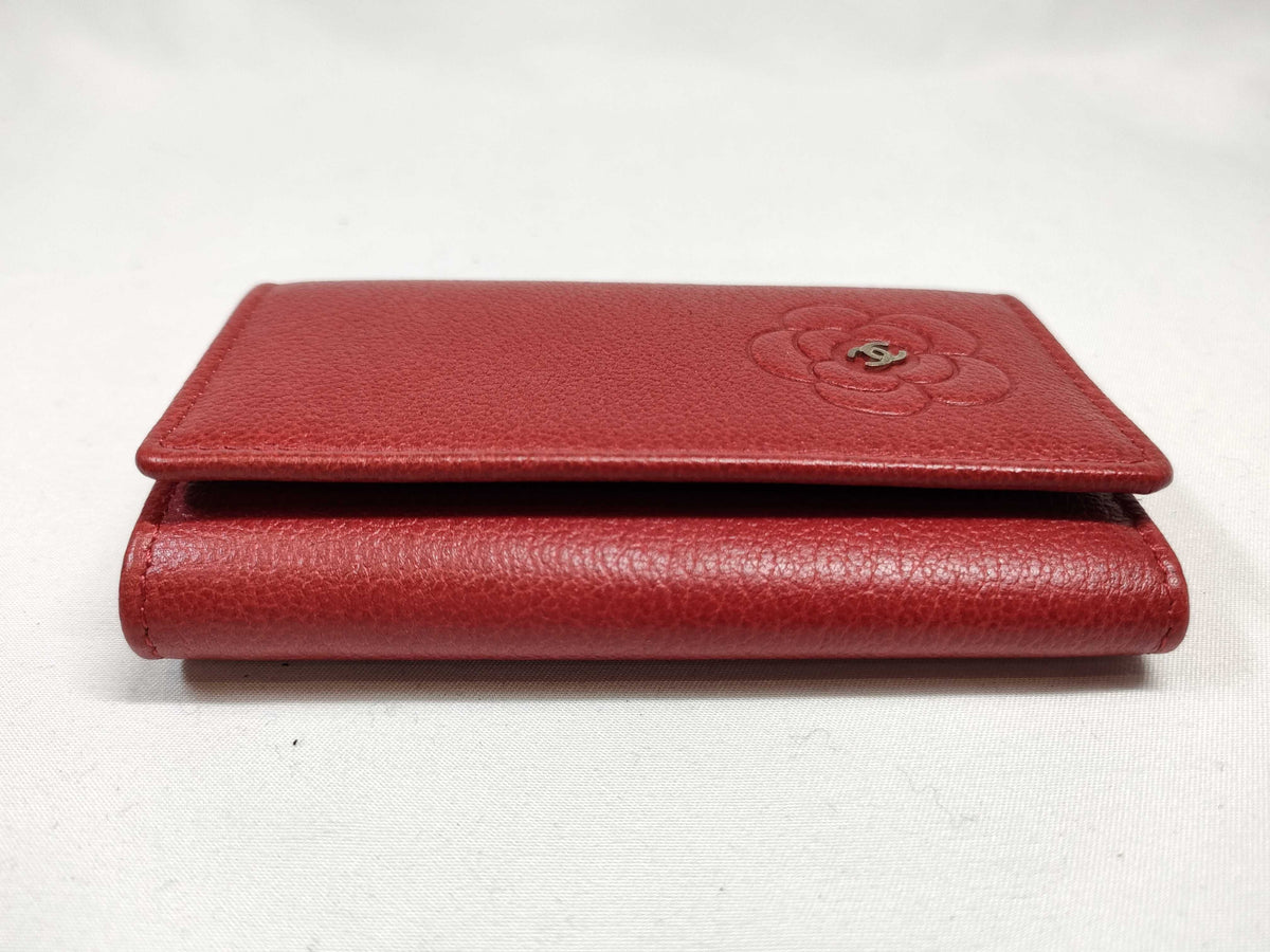 Chanel – Étui à clés Camélia