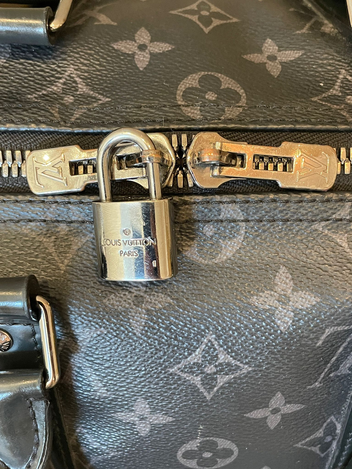 Louis Vuitton - Keepall 45 bandouliere toile monogram éclipse