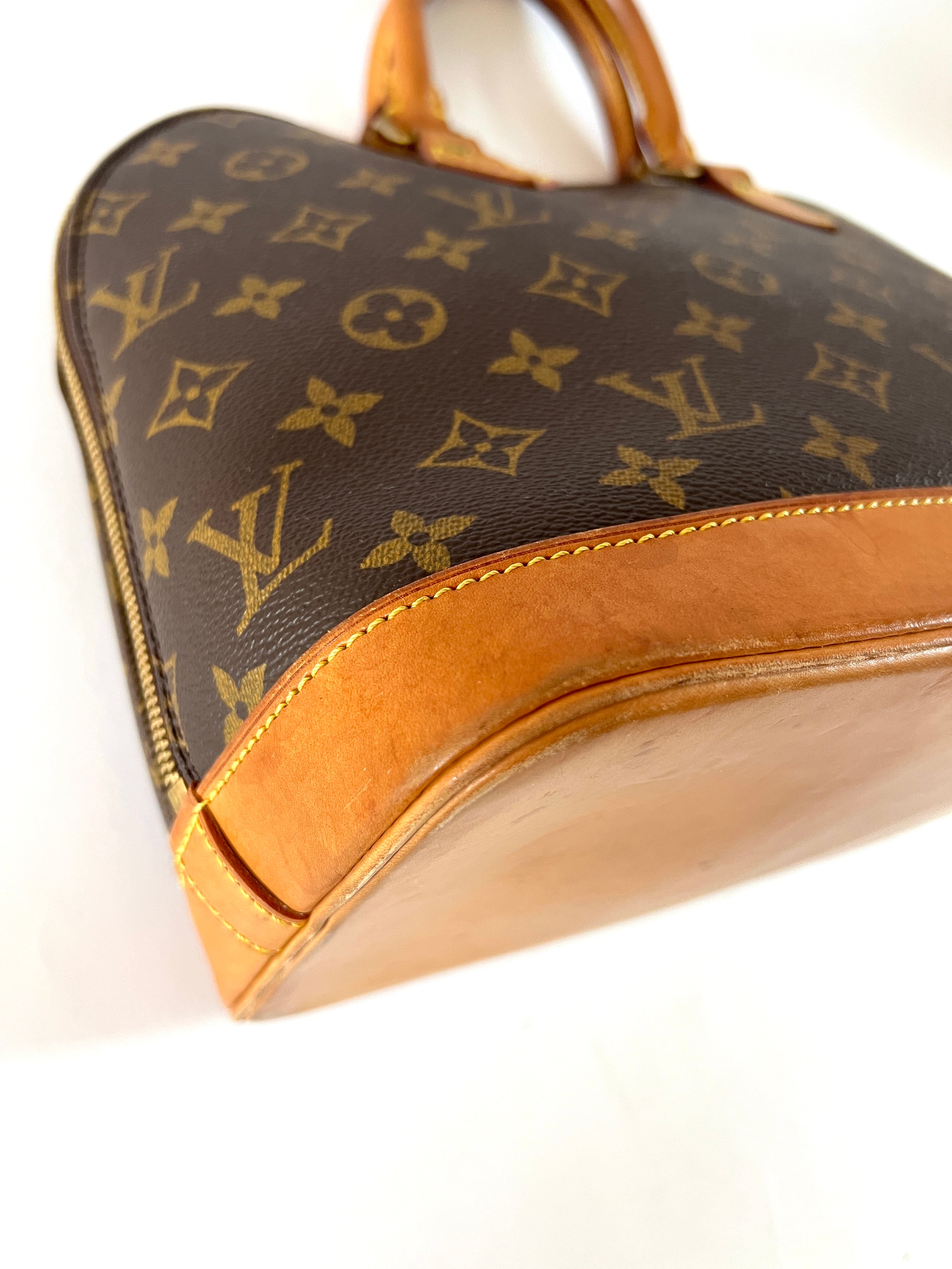 Louis Vuitton - Alma PM Monogram
