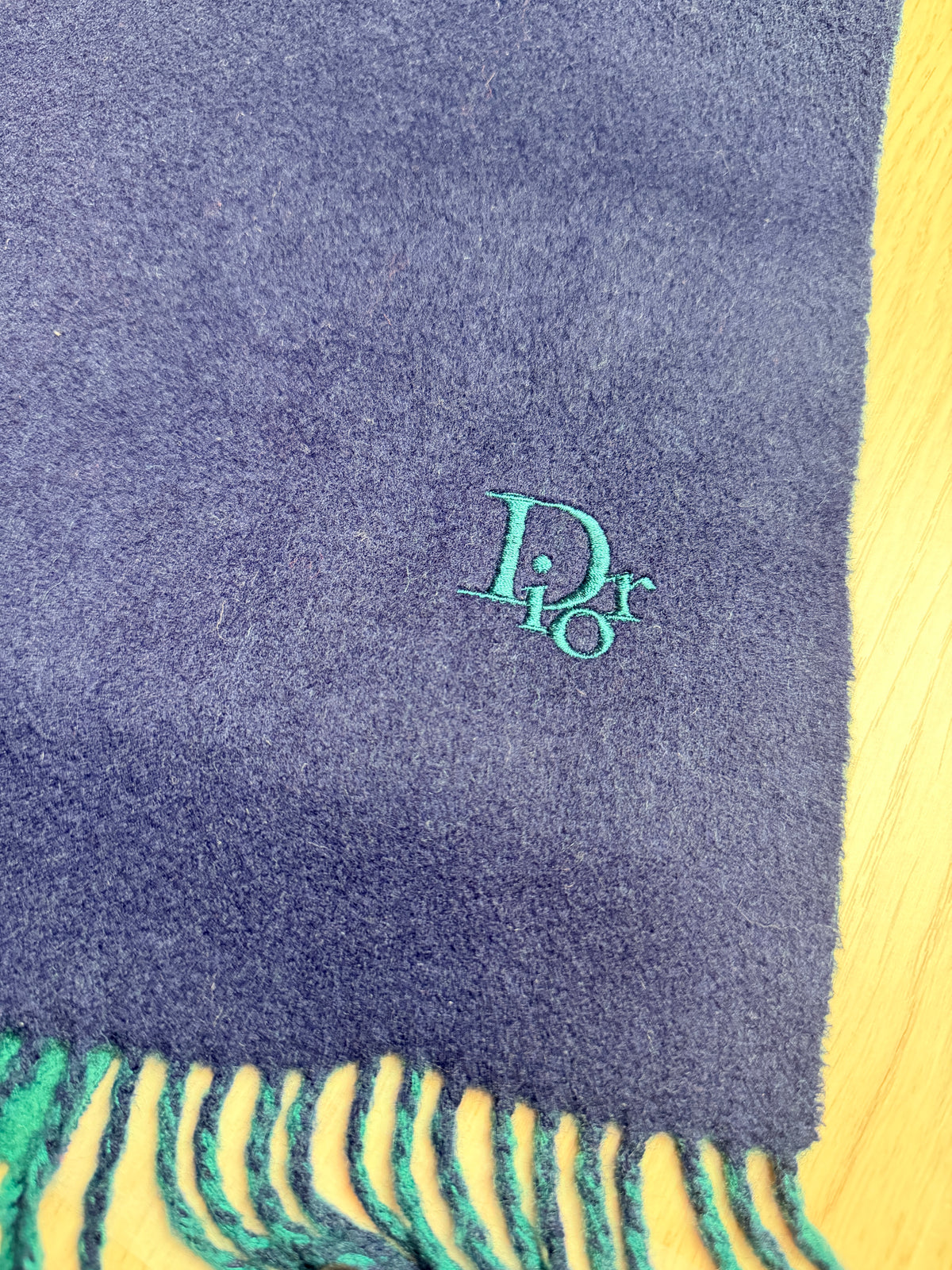 Dior - écharpe en laine double face