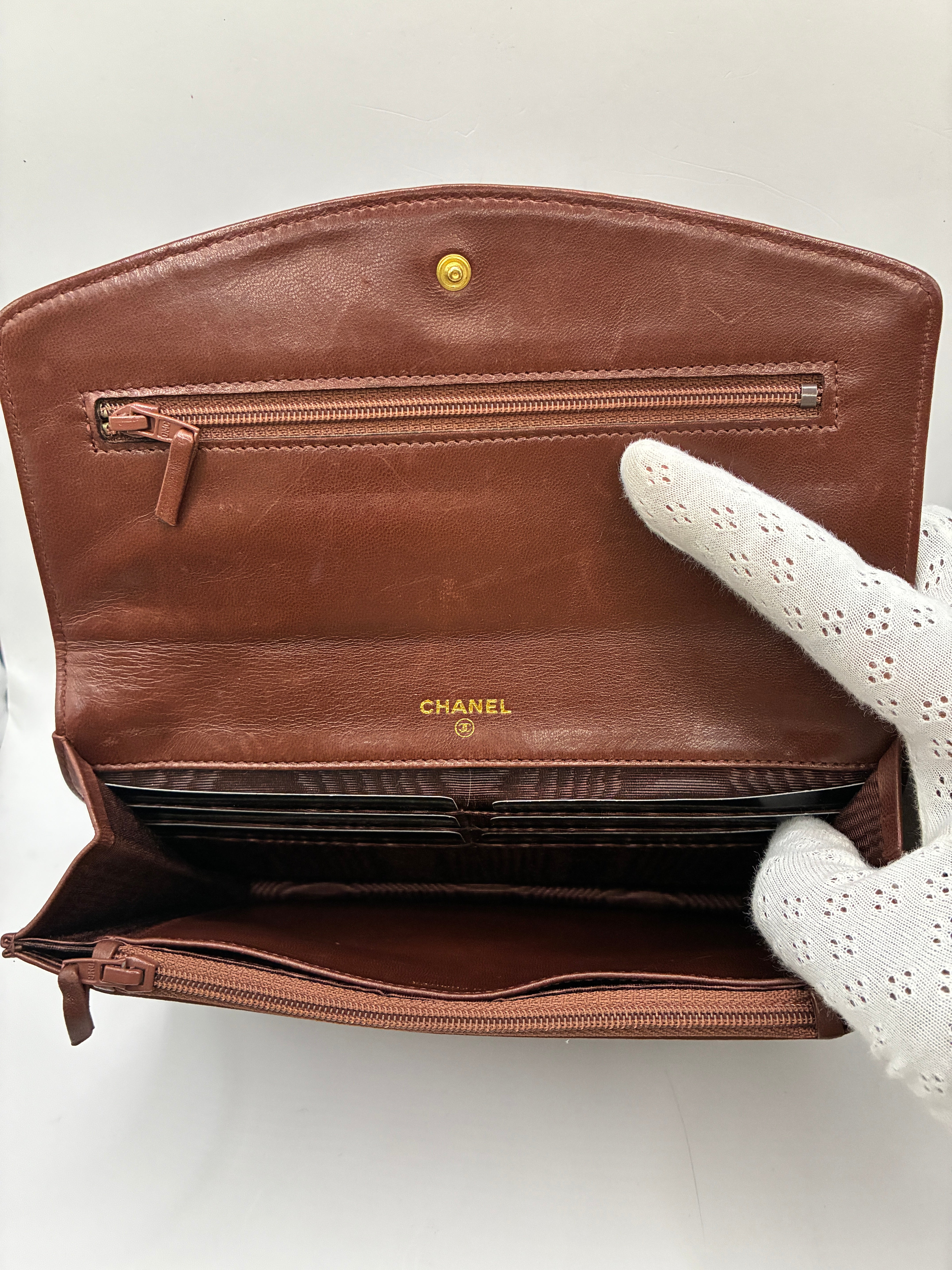 Chanel - Portefeuille Marron CC Caviar