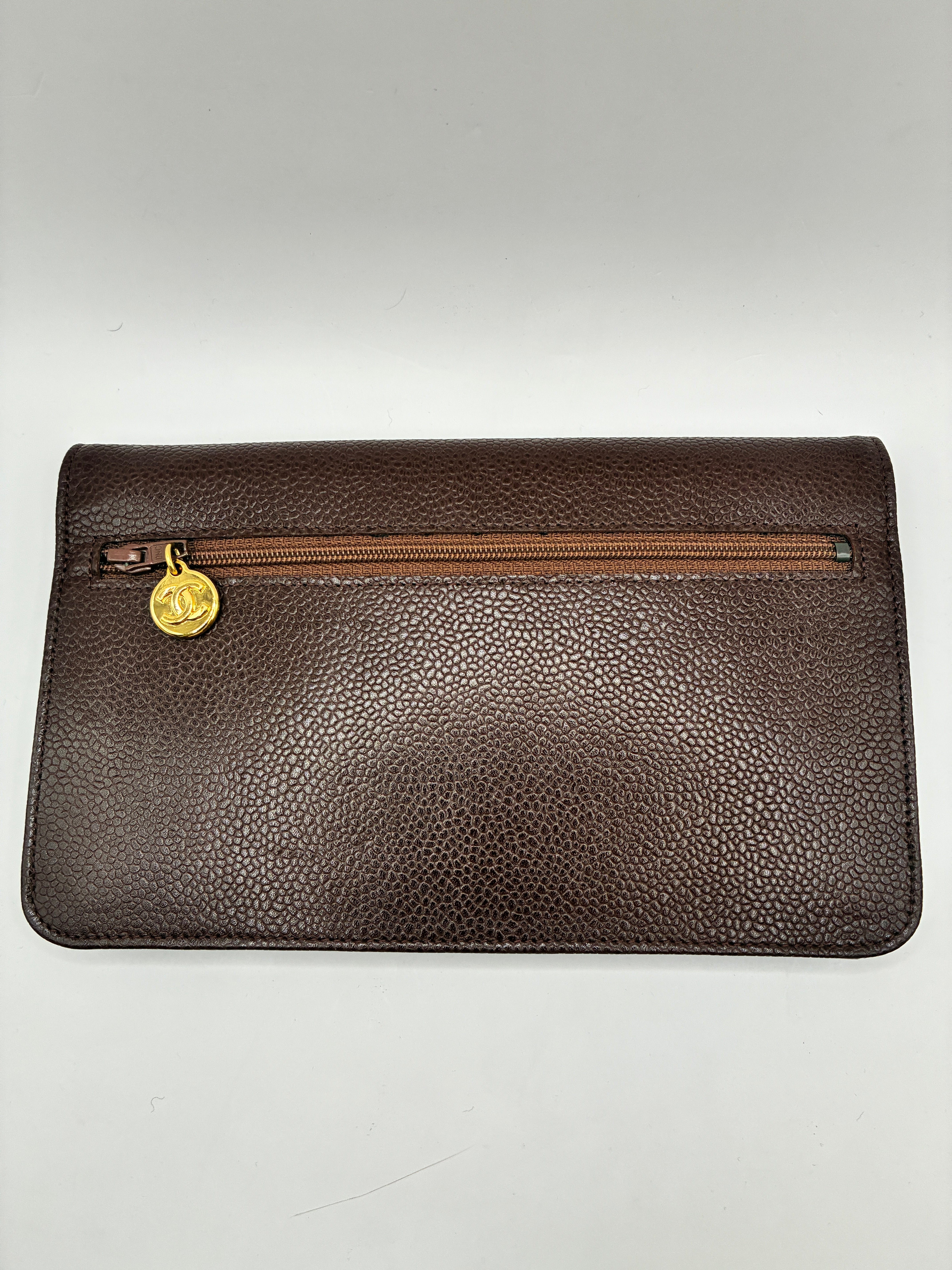 Chanel - Portefeuille Marron CC Caviar