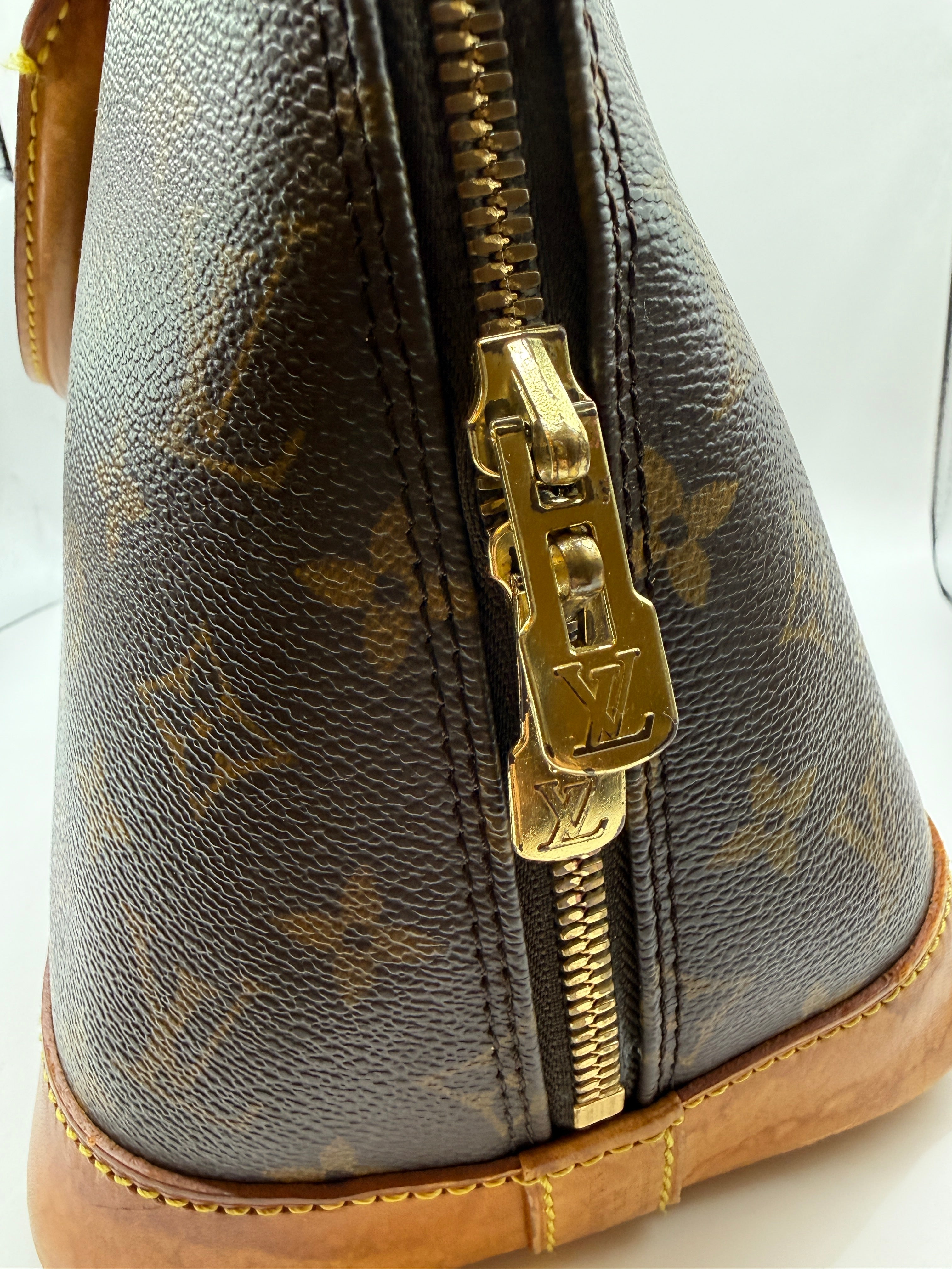 Louis Vuitton - Alma PM monogram