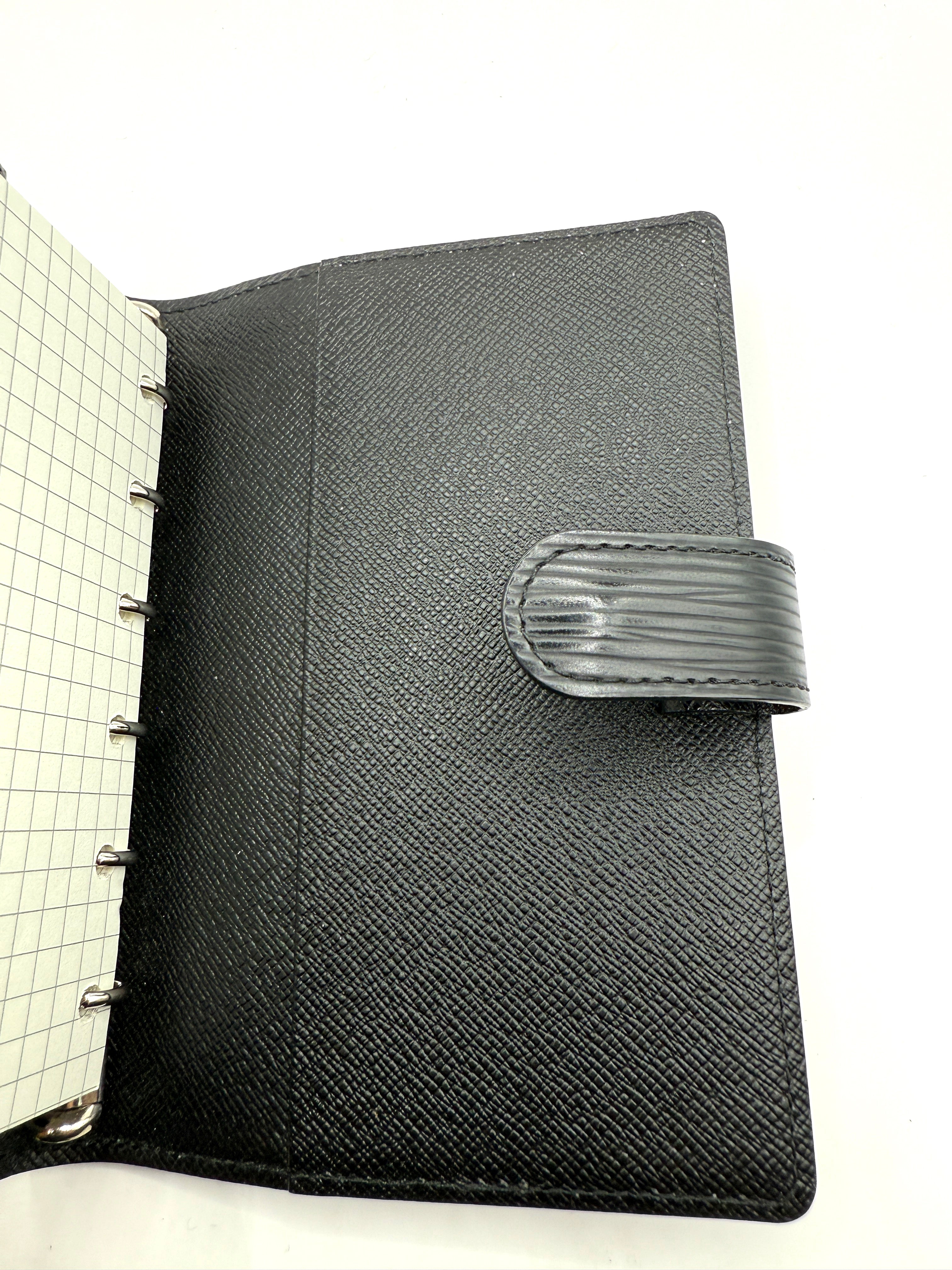 LOUIS VUITTON - Couverture Agenda PM - Cuir épi noir