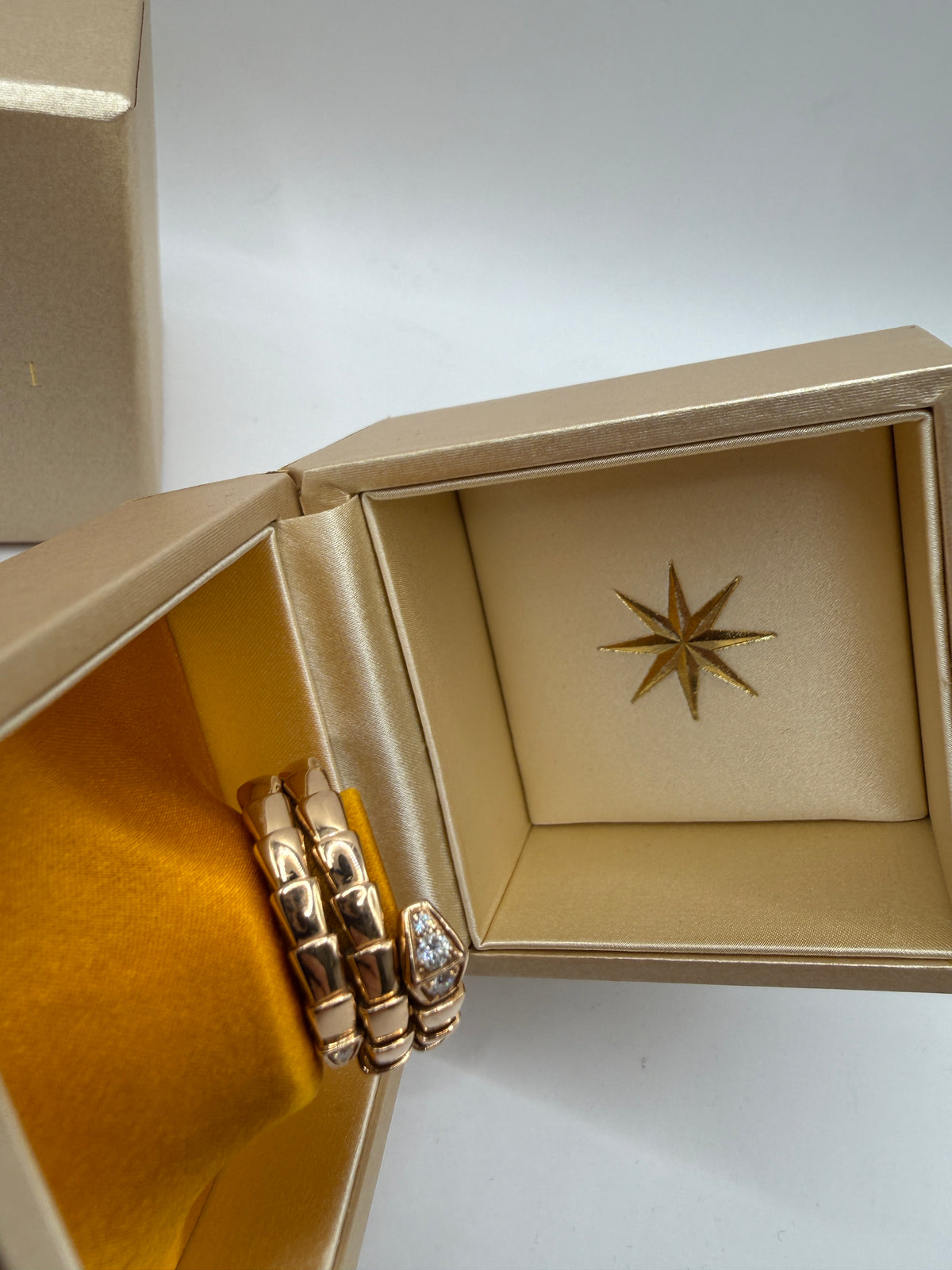 Bvlgari – Bague Serpenti Viper deux tours