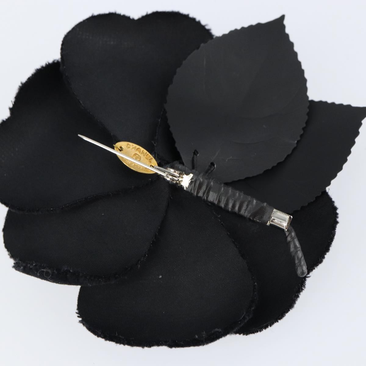 Chanel - Broche Camélia velour