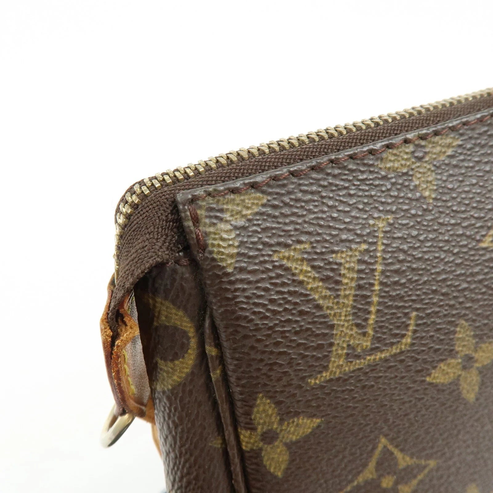Louis Vuitton - Pochette accessoires Monogram