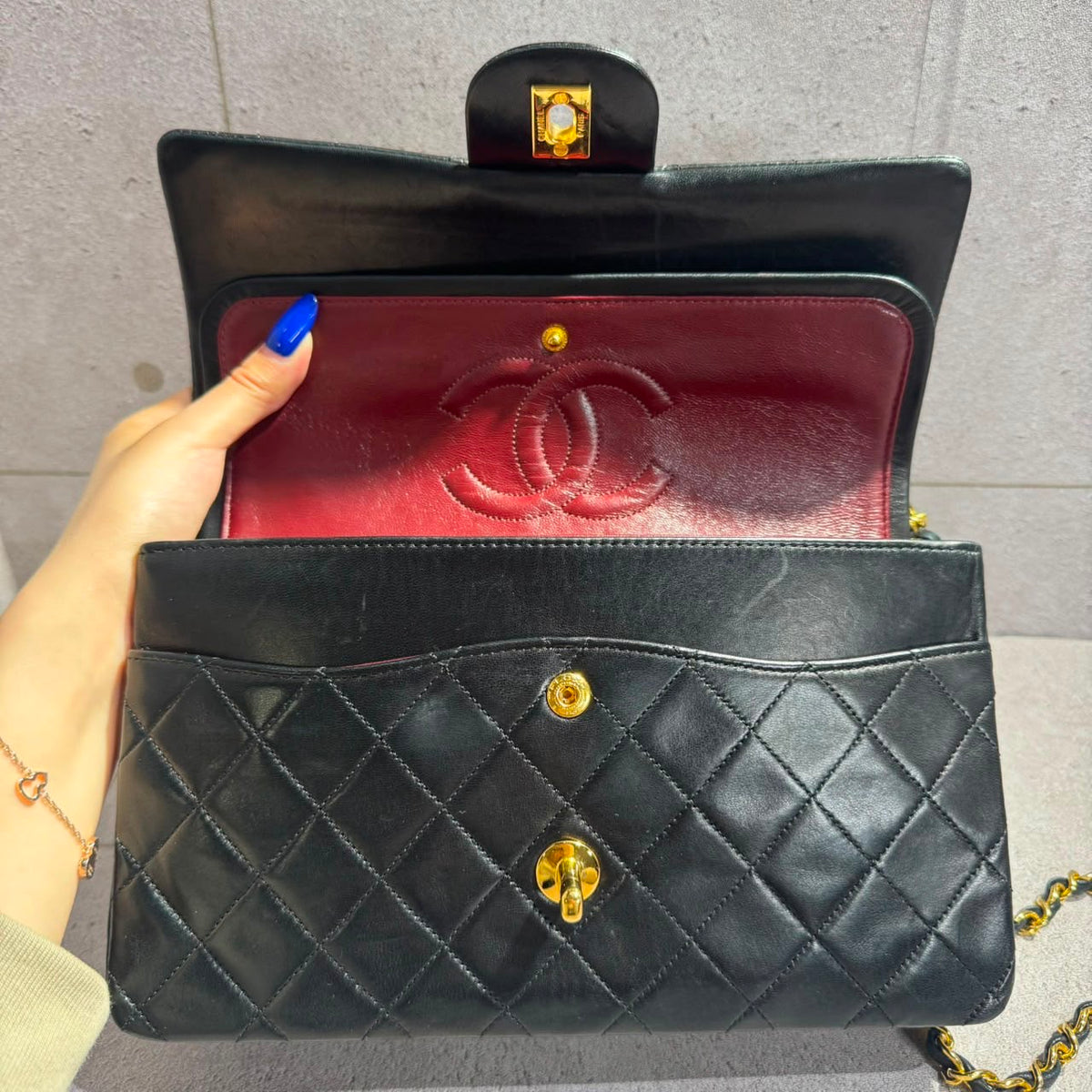 Chanel - Vintage Classic Médium 25cm double flap timeless