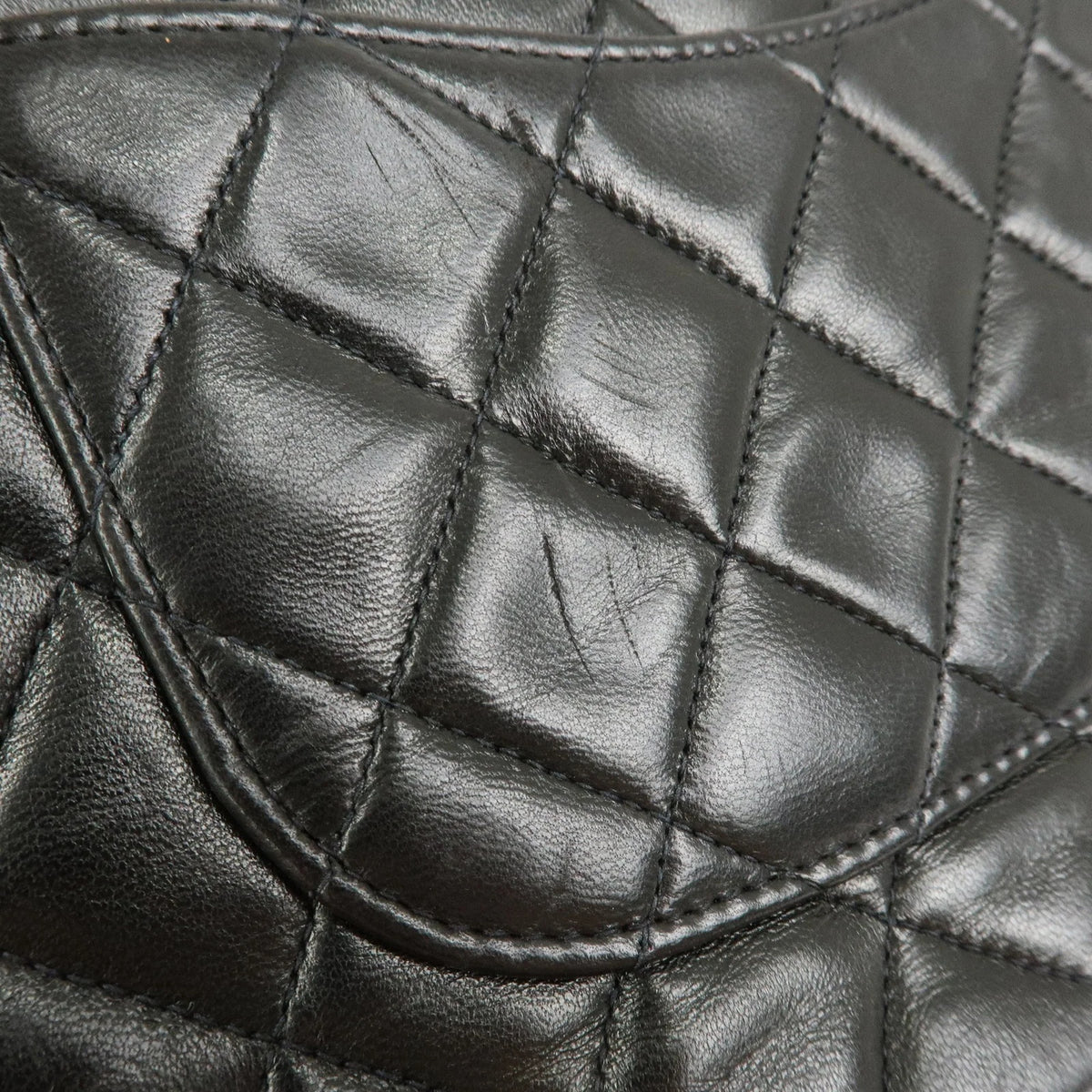 Chanel - Médium Classique Timeless