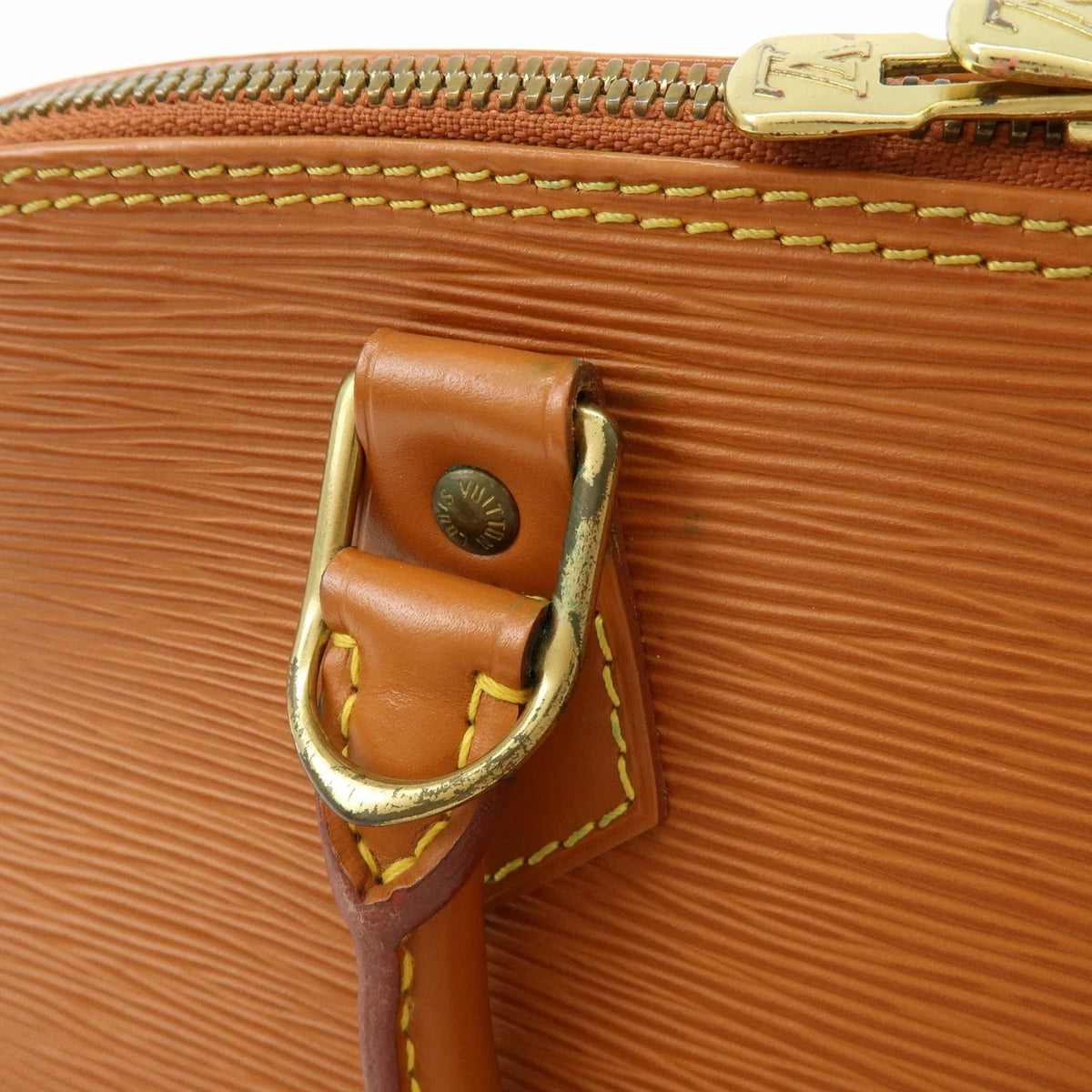 Louis Vuitton - Alma PM Cuir épi Gold