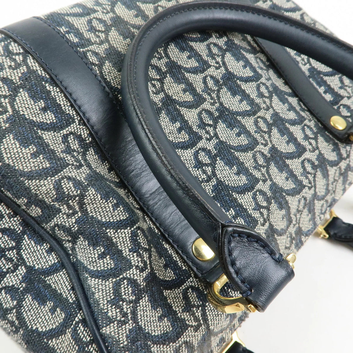 Dior - boston trotter 25 cm