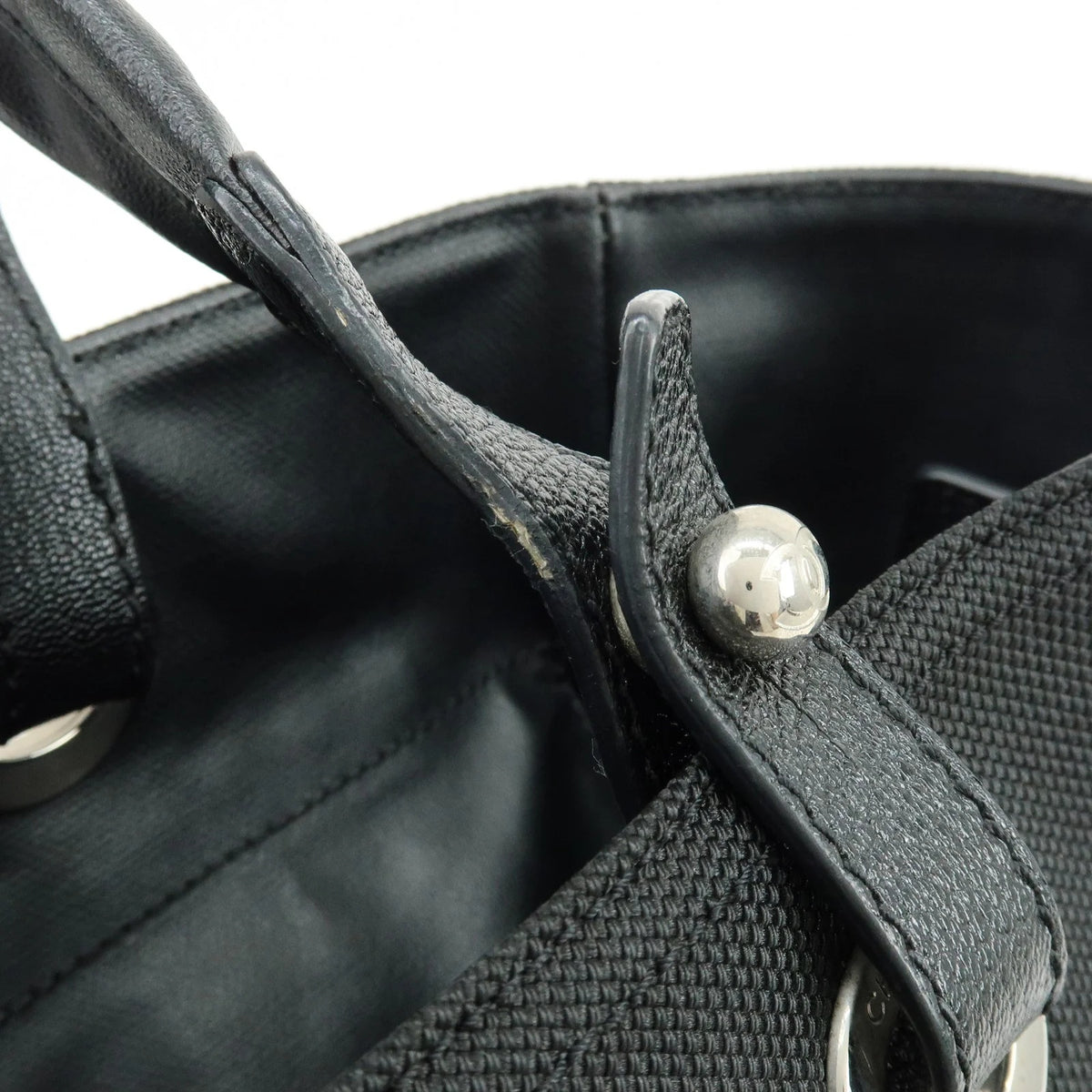 Chanel - Tote MM Paris-Biarritz