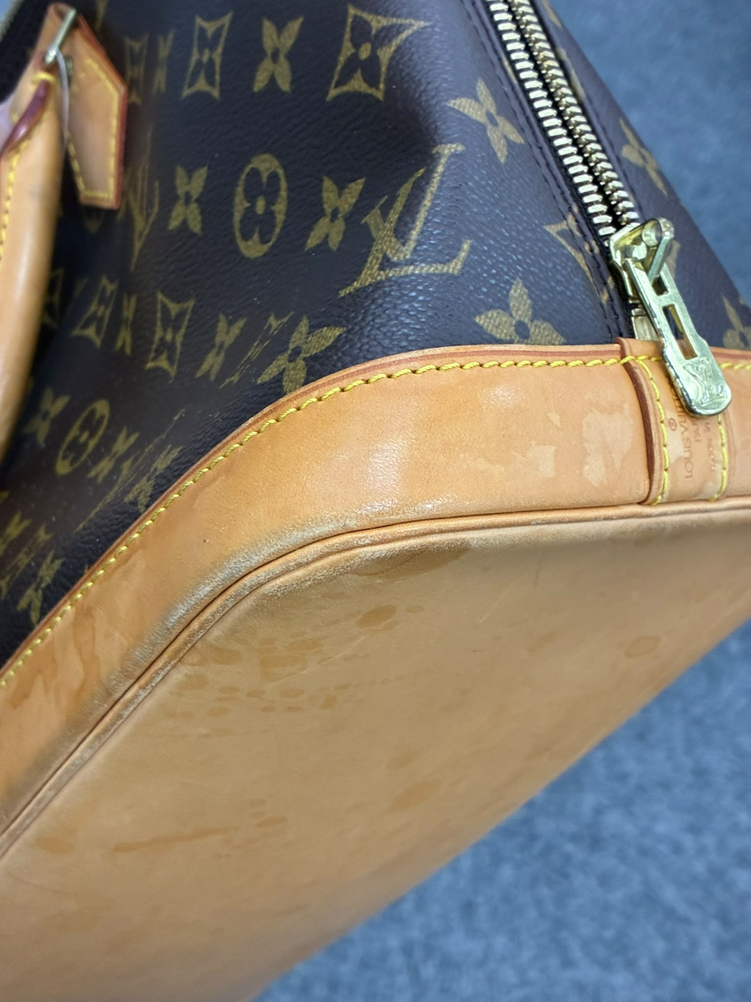 Louis Vuitton - Alma PM Monogram