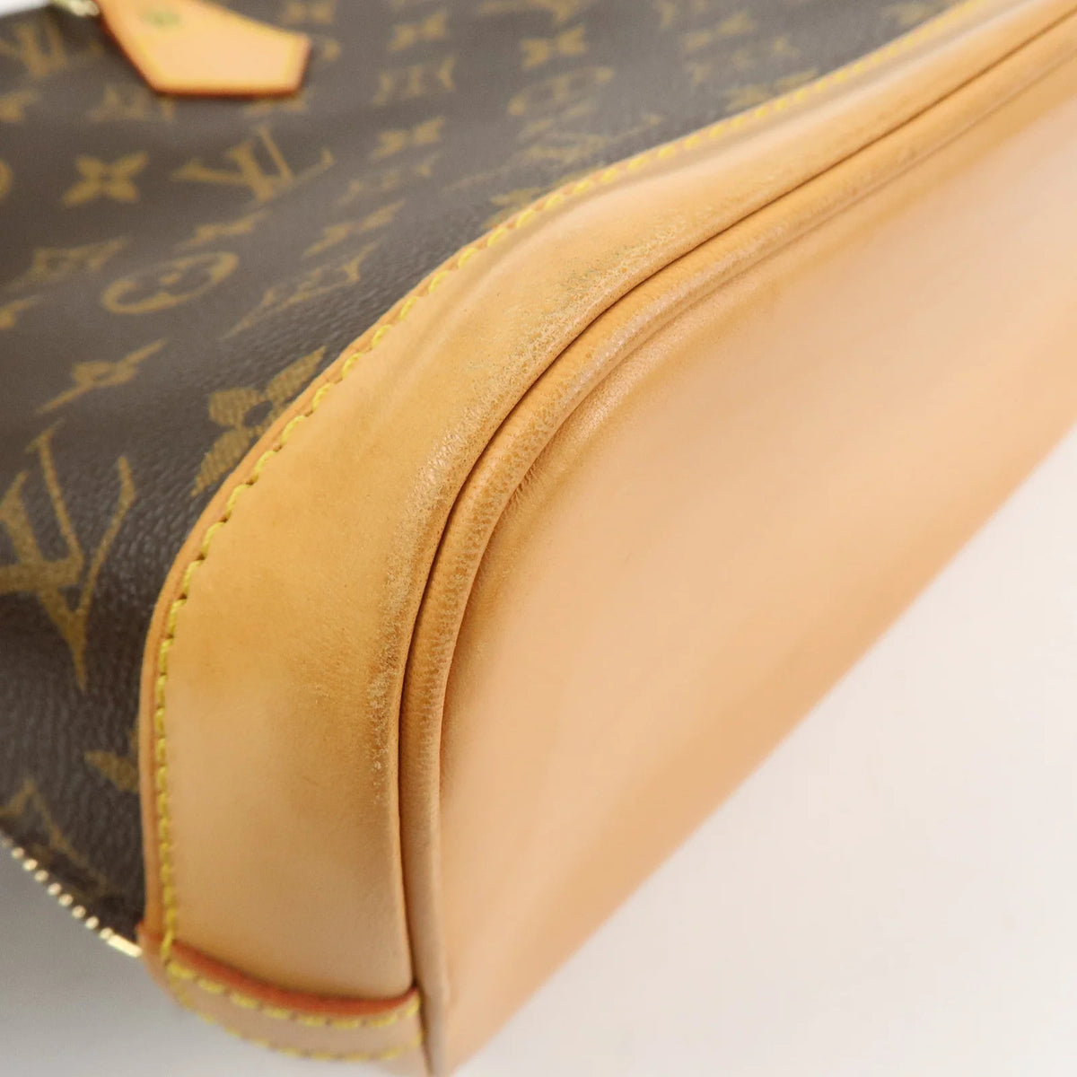 Louis Vuitton - Alma Monogram PM FL0062