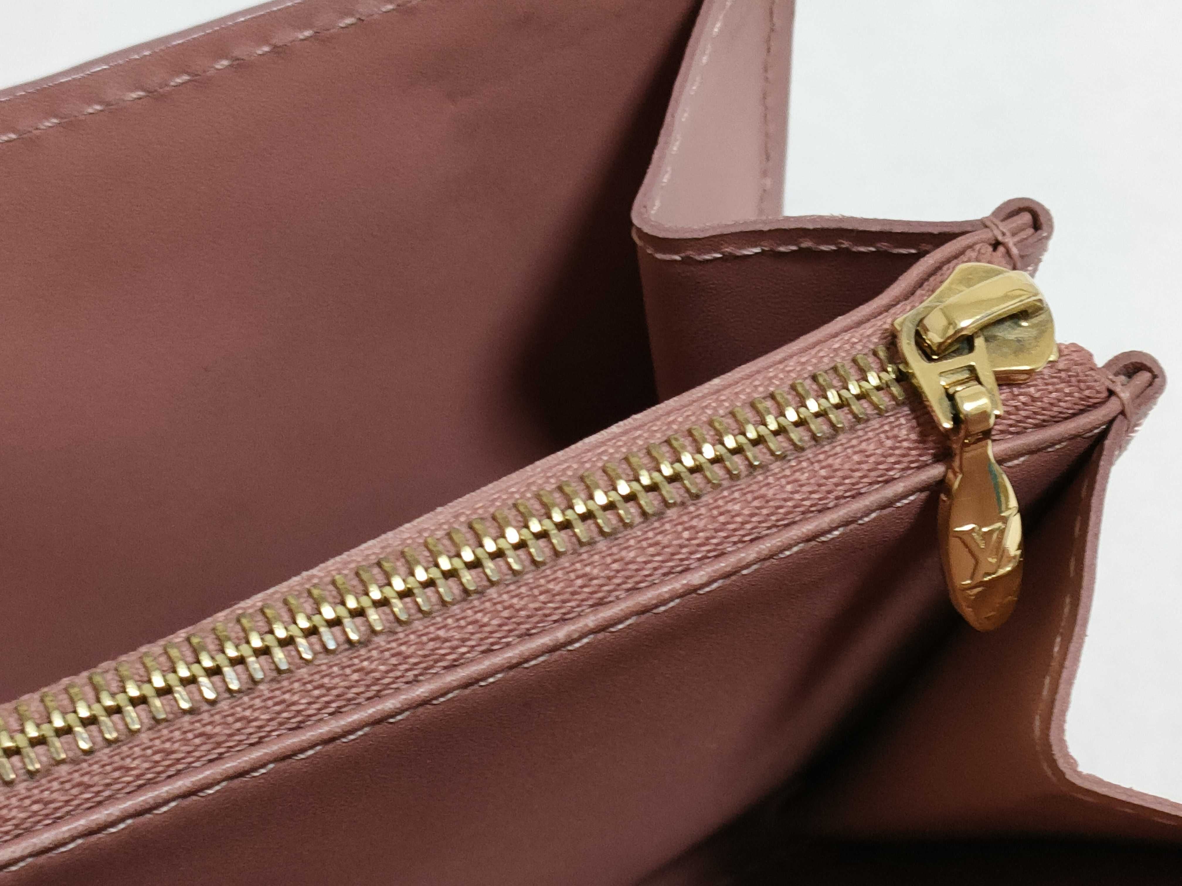 LOUIS VUITTON - Sarah Cuir vernis IKAT + insert et chaine offerte