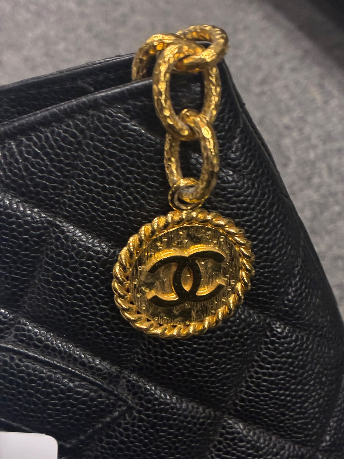Chanel - Tote Médaillon - Noir