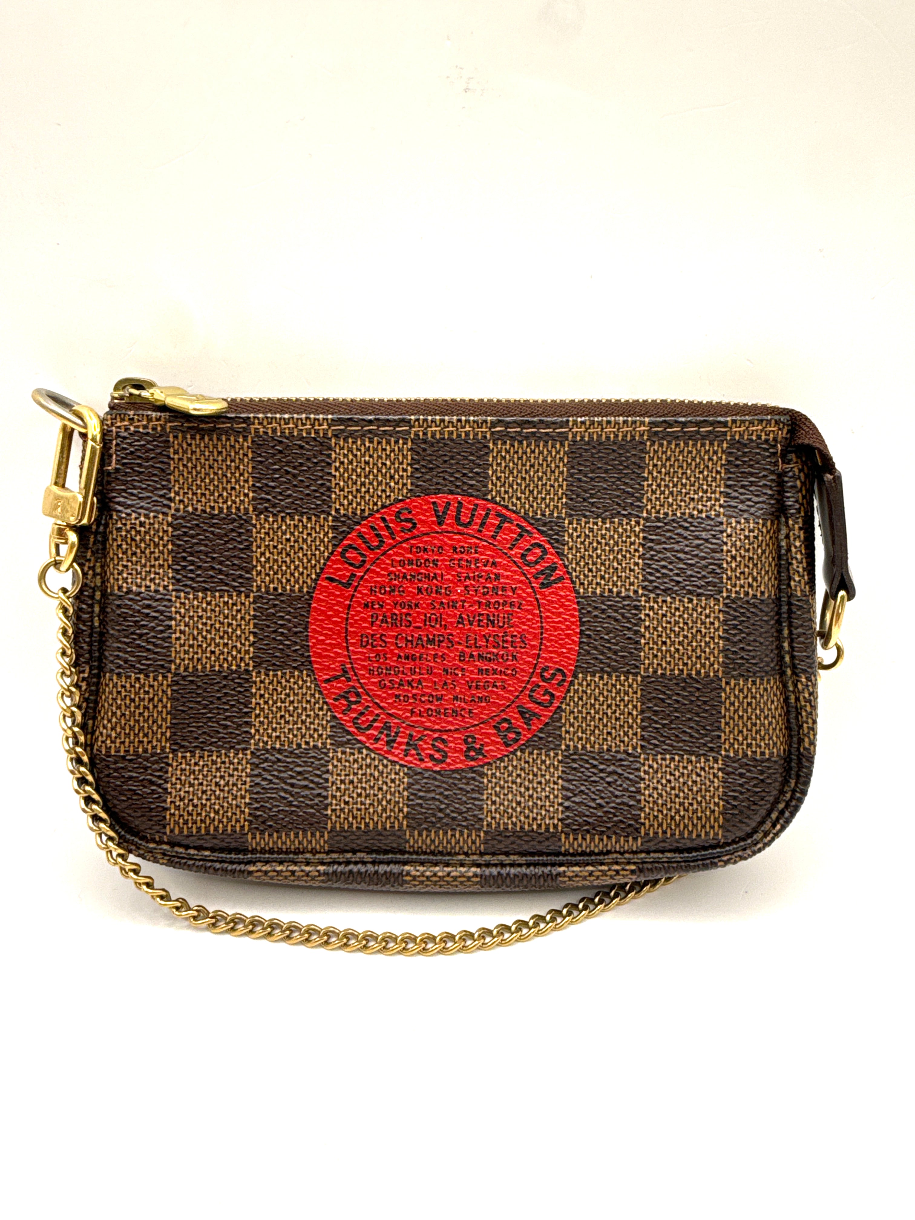 Louis Vuitton - Mini Pochette accessoires Trunk
