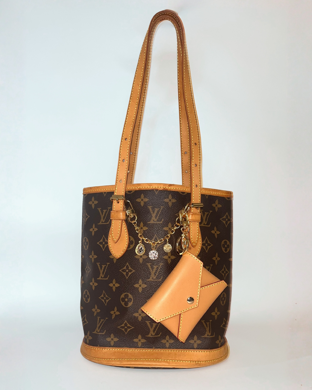LOUIS VUITTON | Bucket PM