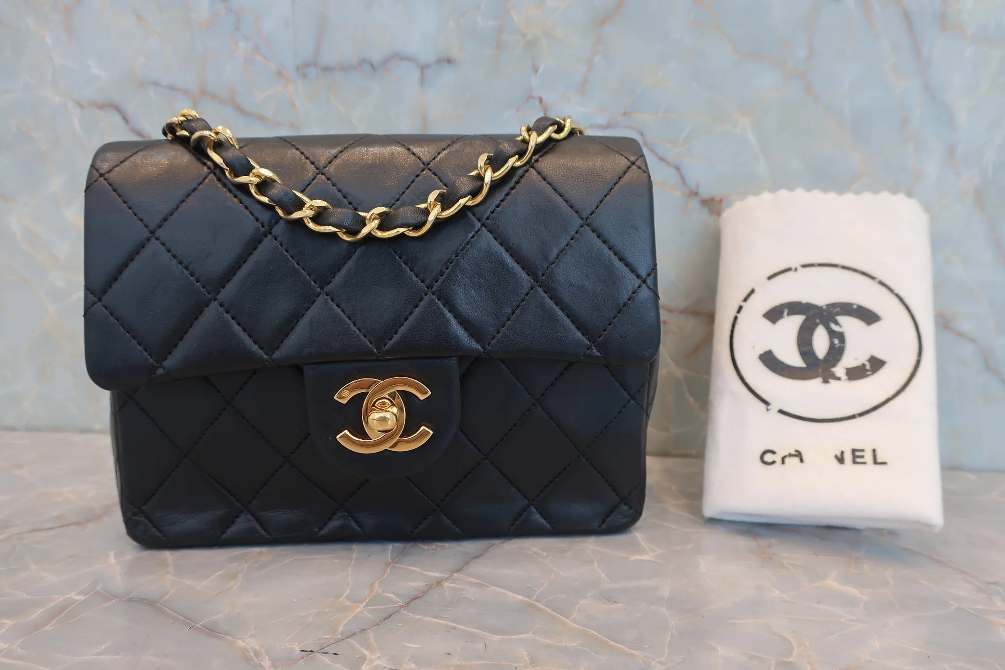 Chanel - Timeless Classic mini square
