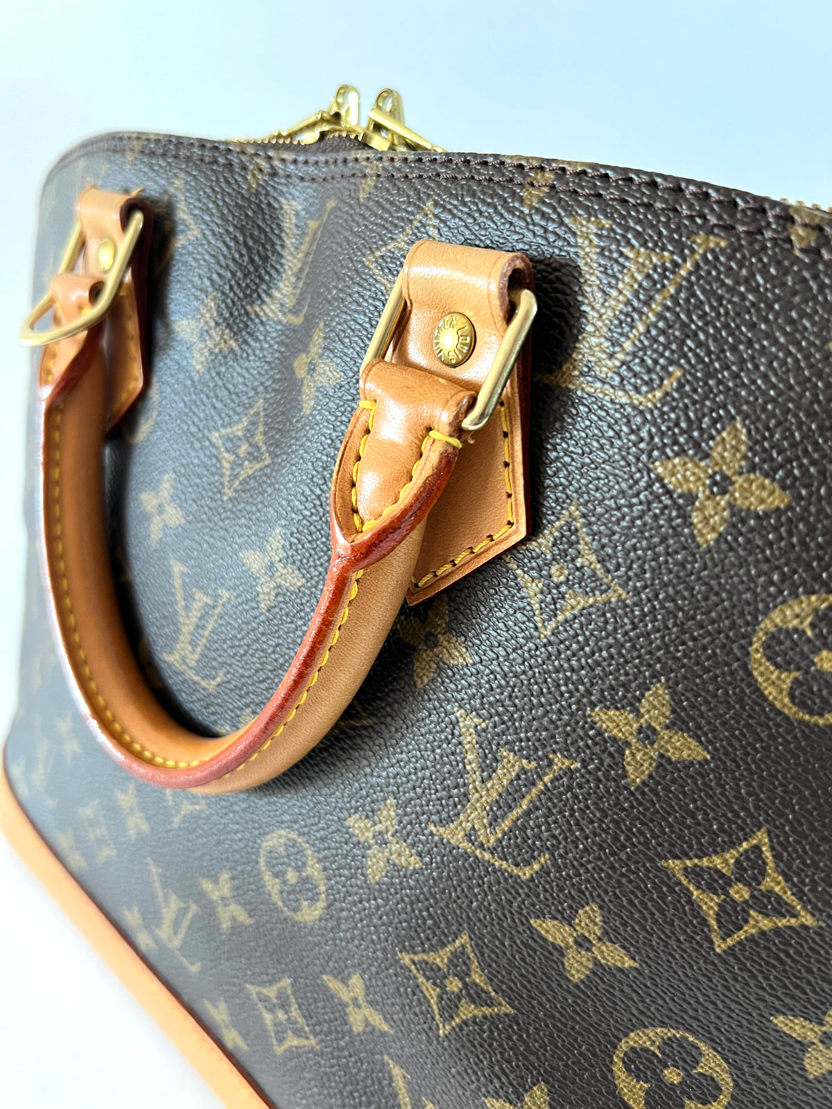 Louis Vuitton - Alma PM Monogram