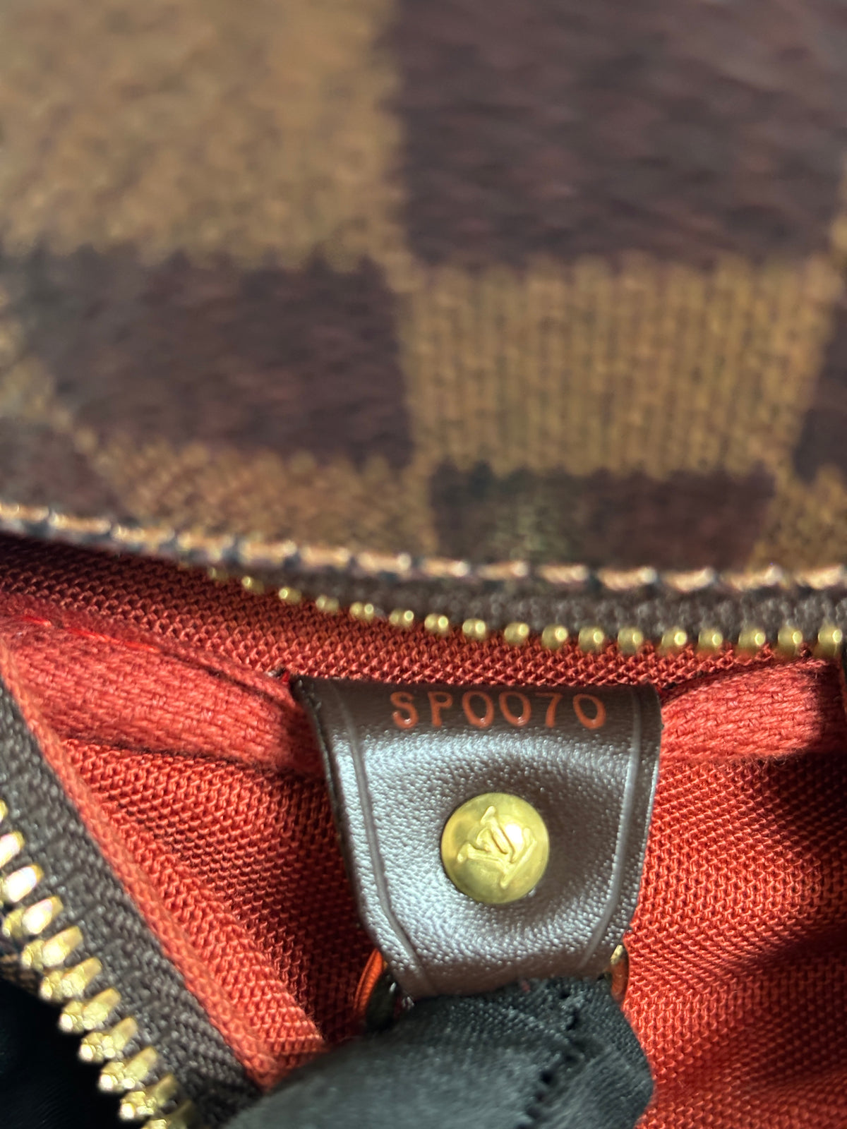 Louis Vuitton - Nolita Damier Ebene