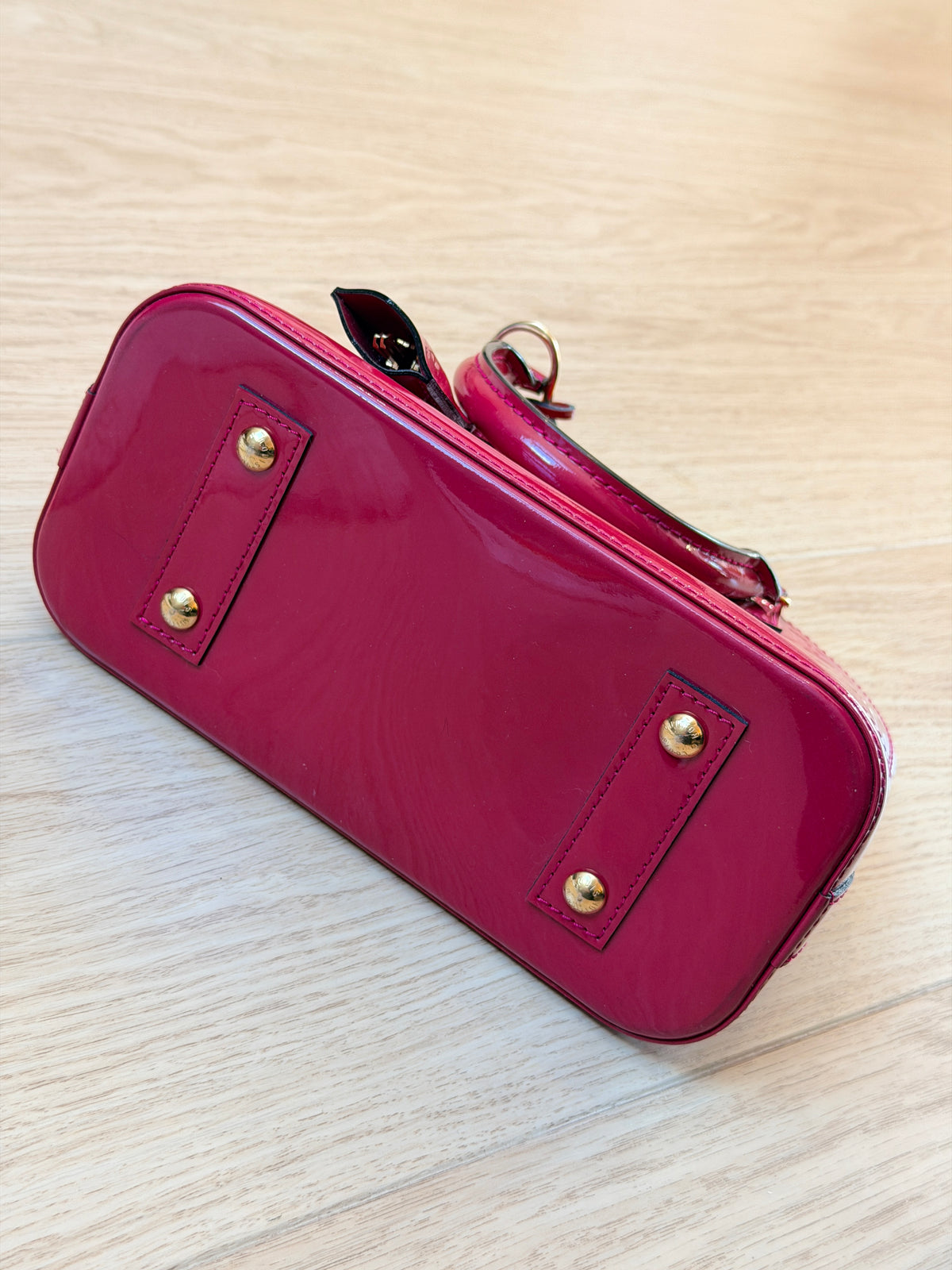 Louis Vuitton - Alma BB - Vernis Fuchsia