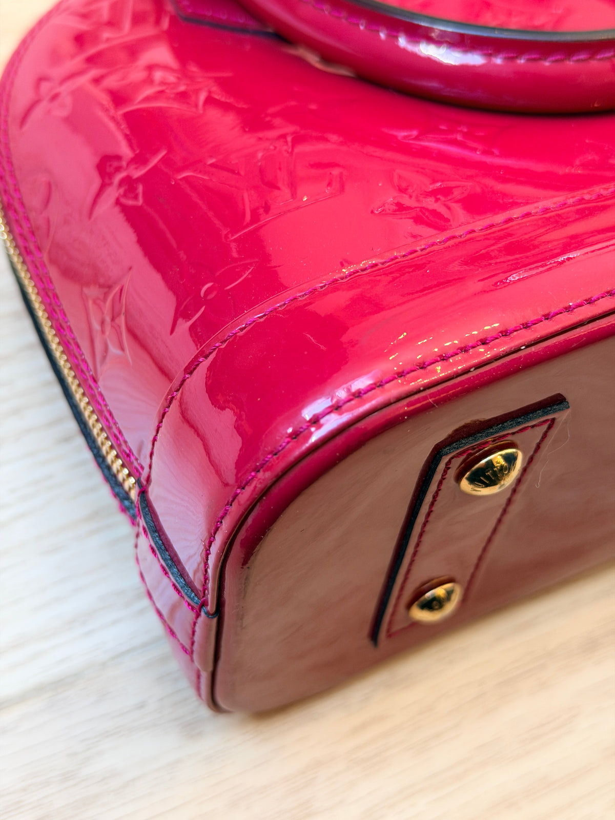 Louis Vuitton - Alma BB - Vernis Fuchsia
