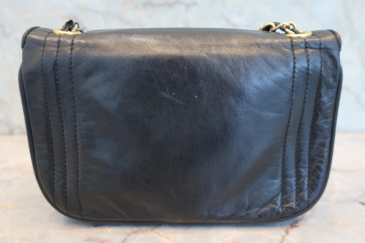 Chanel - Sac à Rabat vintage