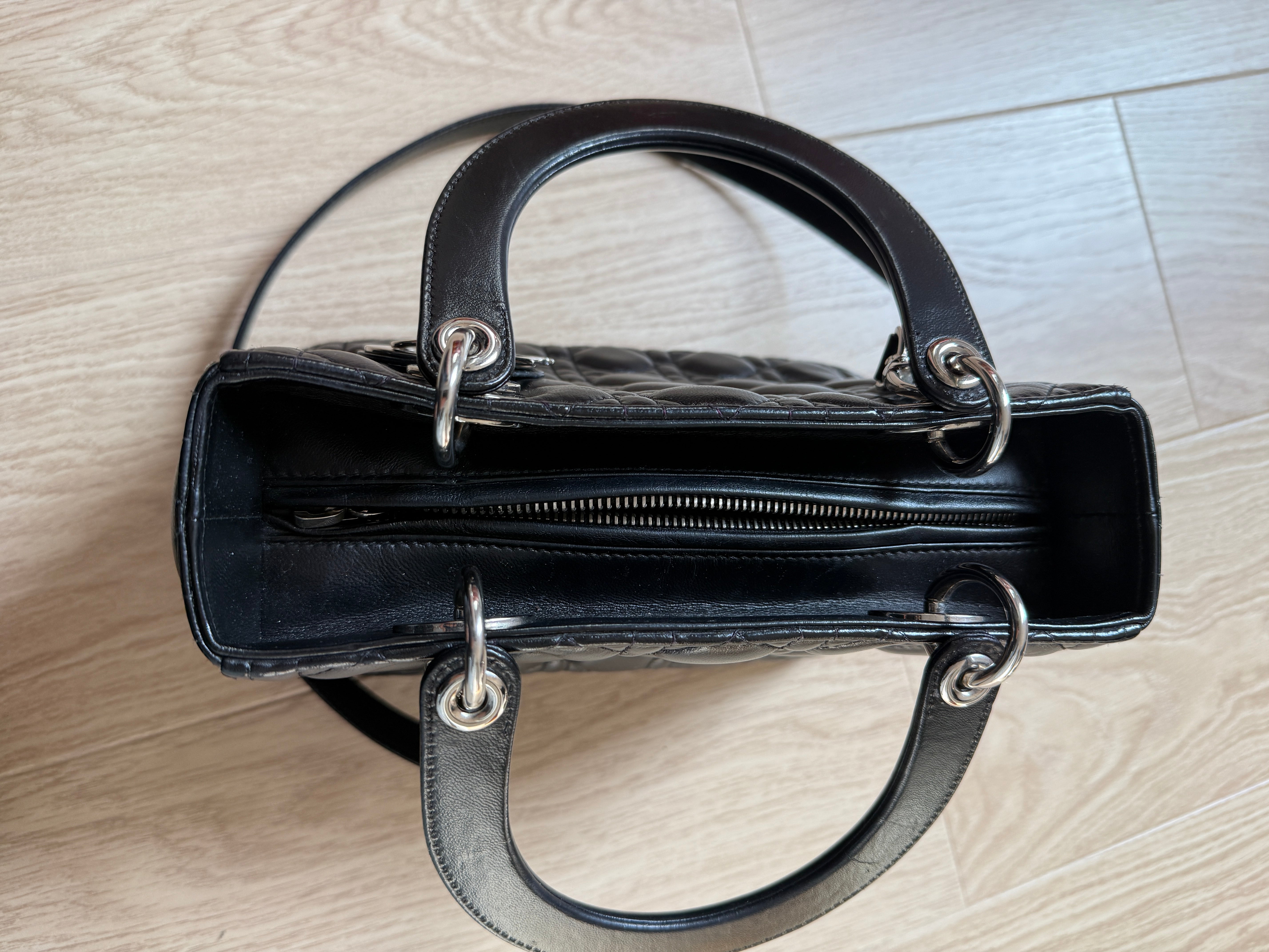 DIOR - Lady dior Noir et silver