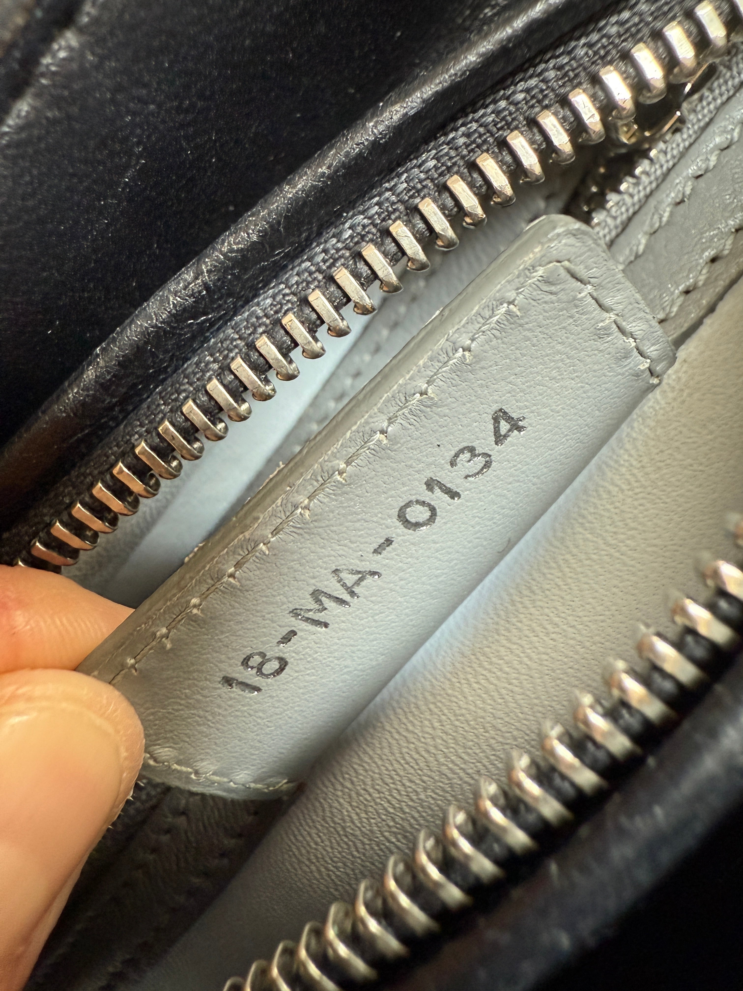 DIOR - Lady dior Noir et silver