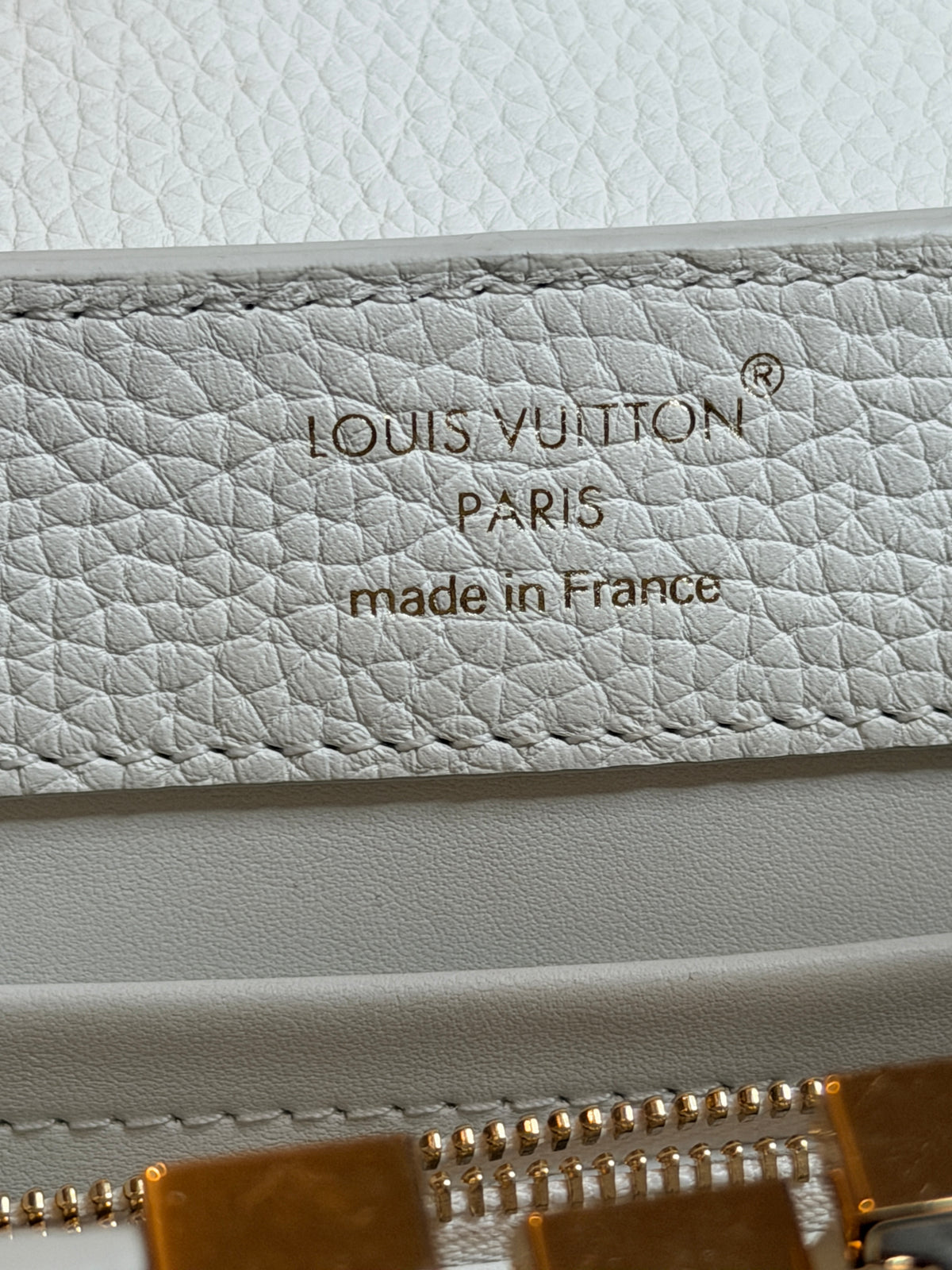 Louis Vuitton - Capucines Small - couleur perle