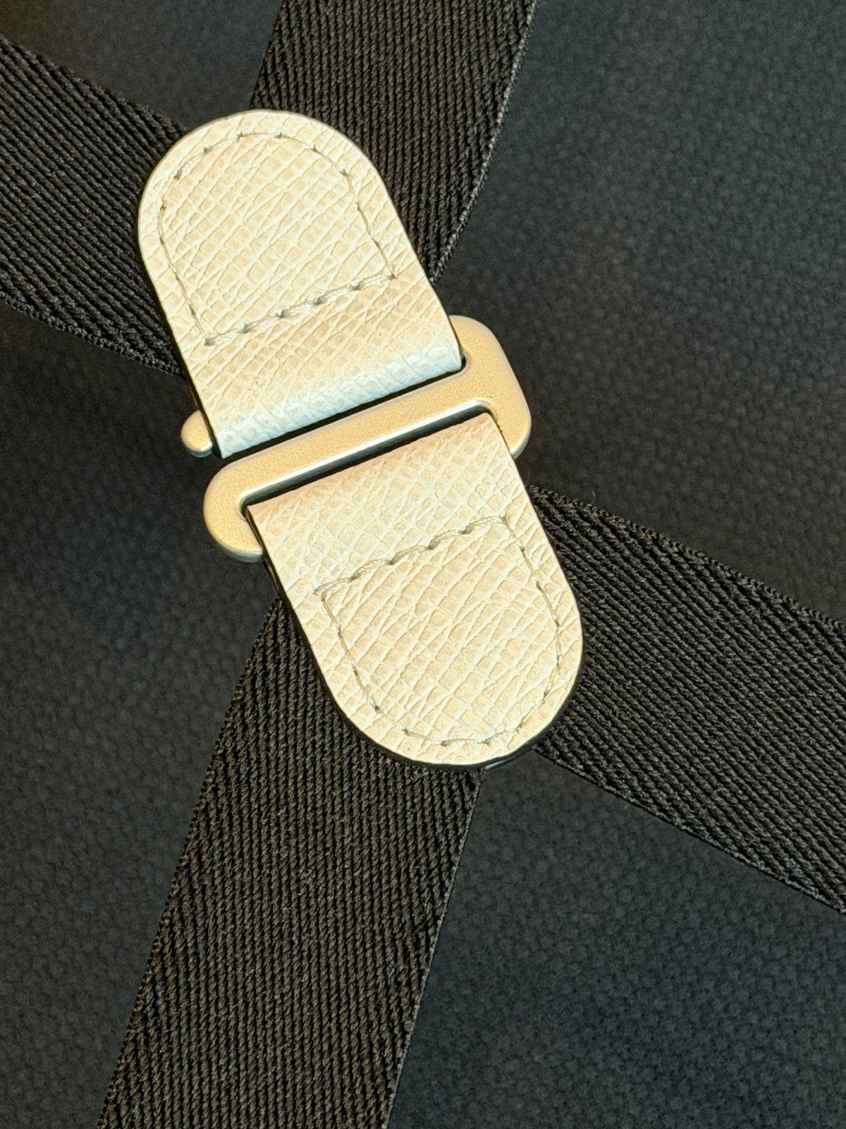 Louis Vuitton - Horizon 55 Optique white