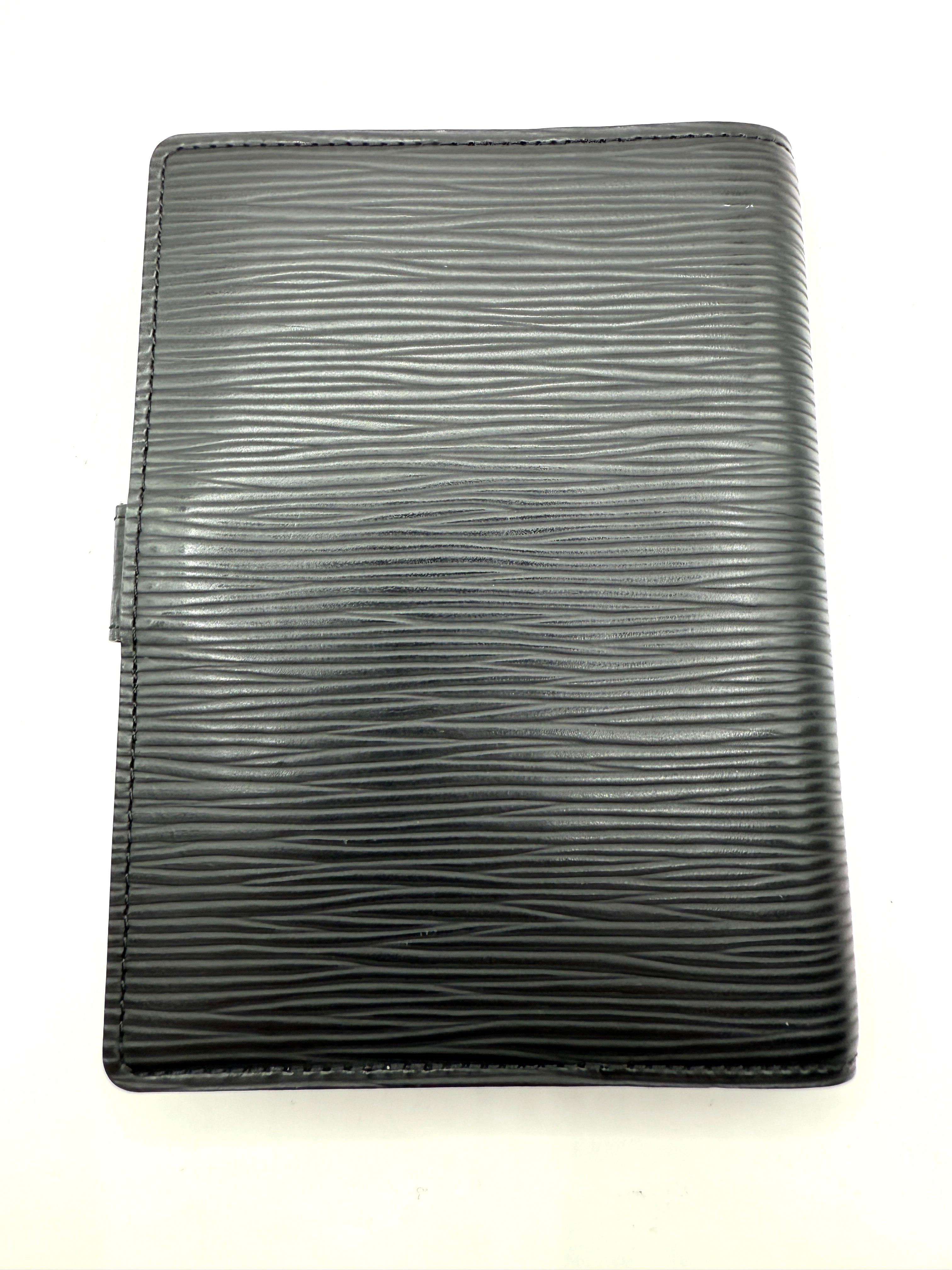 LOUIS VUITTON - Couverture Agenda PM - Cuir épi noir