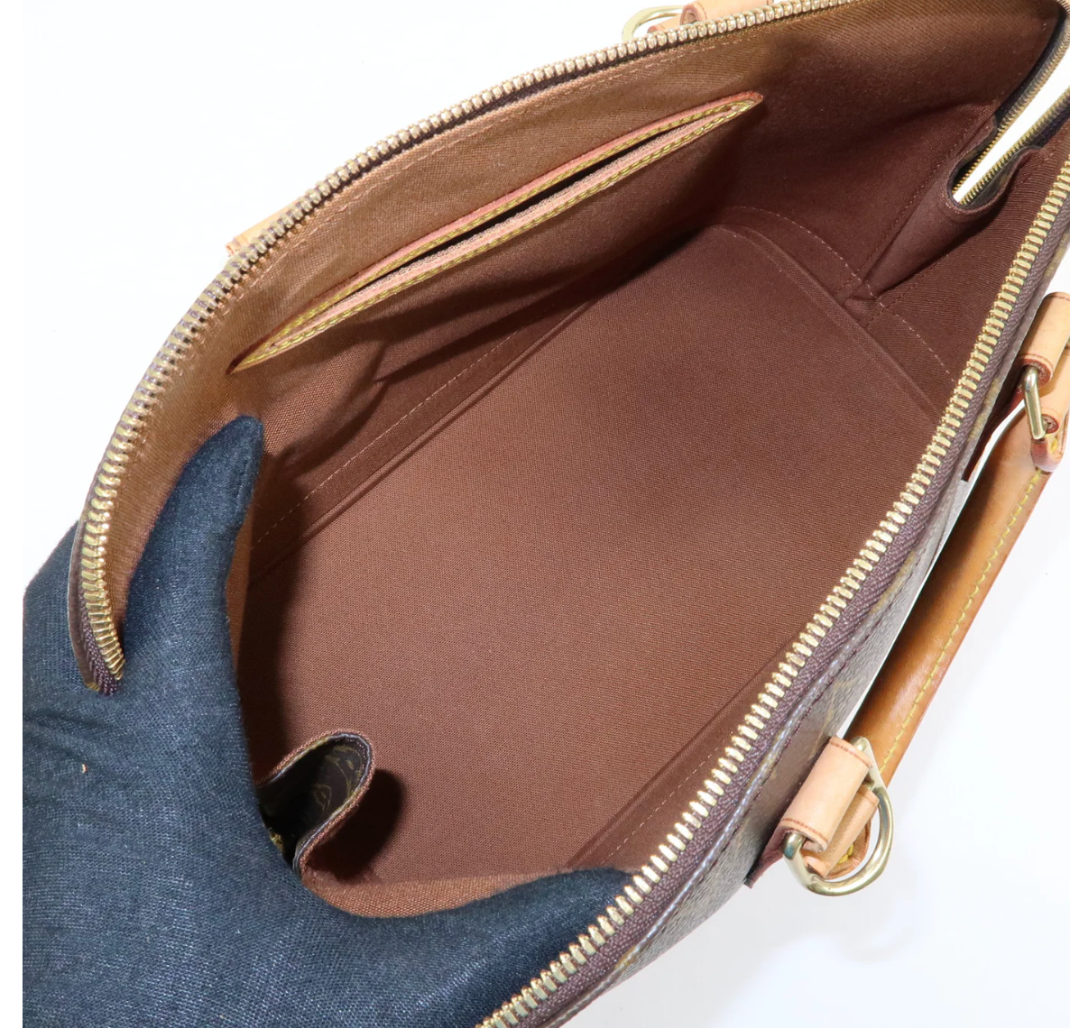 Louis Vuitton - Alma PM monogram + Entrupy