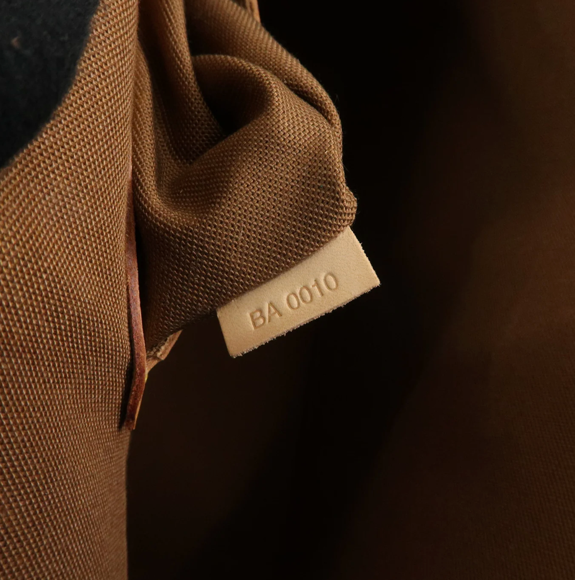 Louis Vuitton - Alma PM monogram + Entrupy