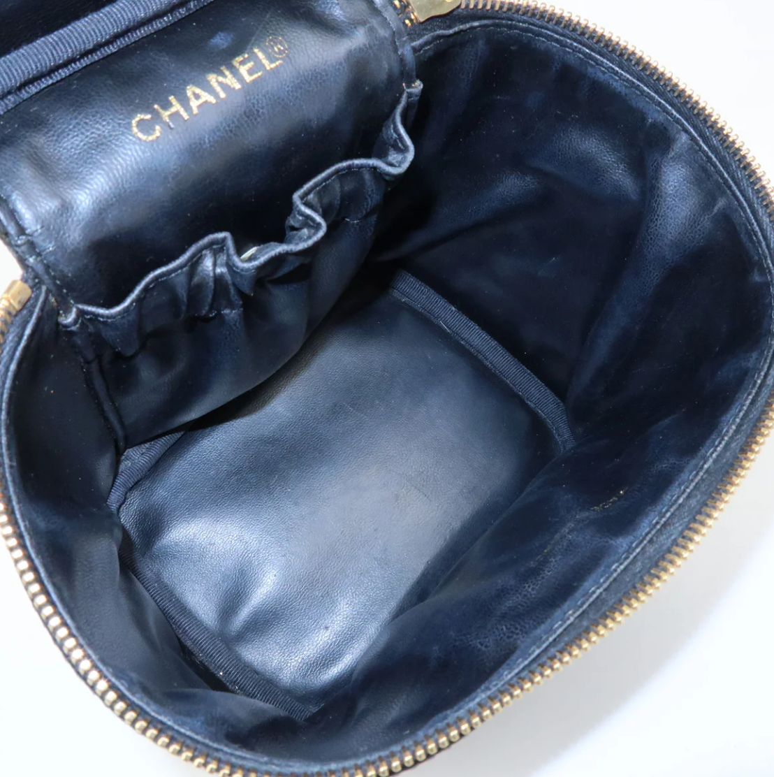 Chanel - Vanity Cuir Caviar vintage