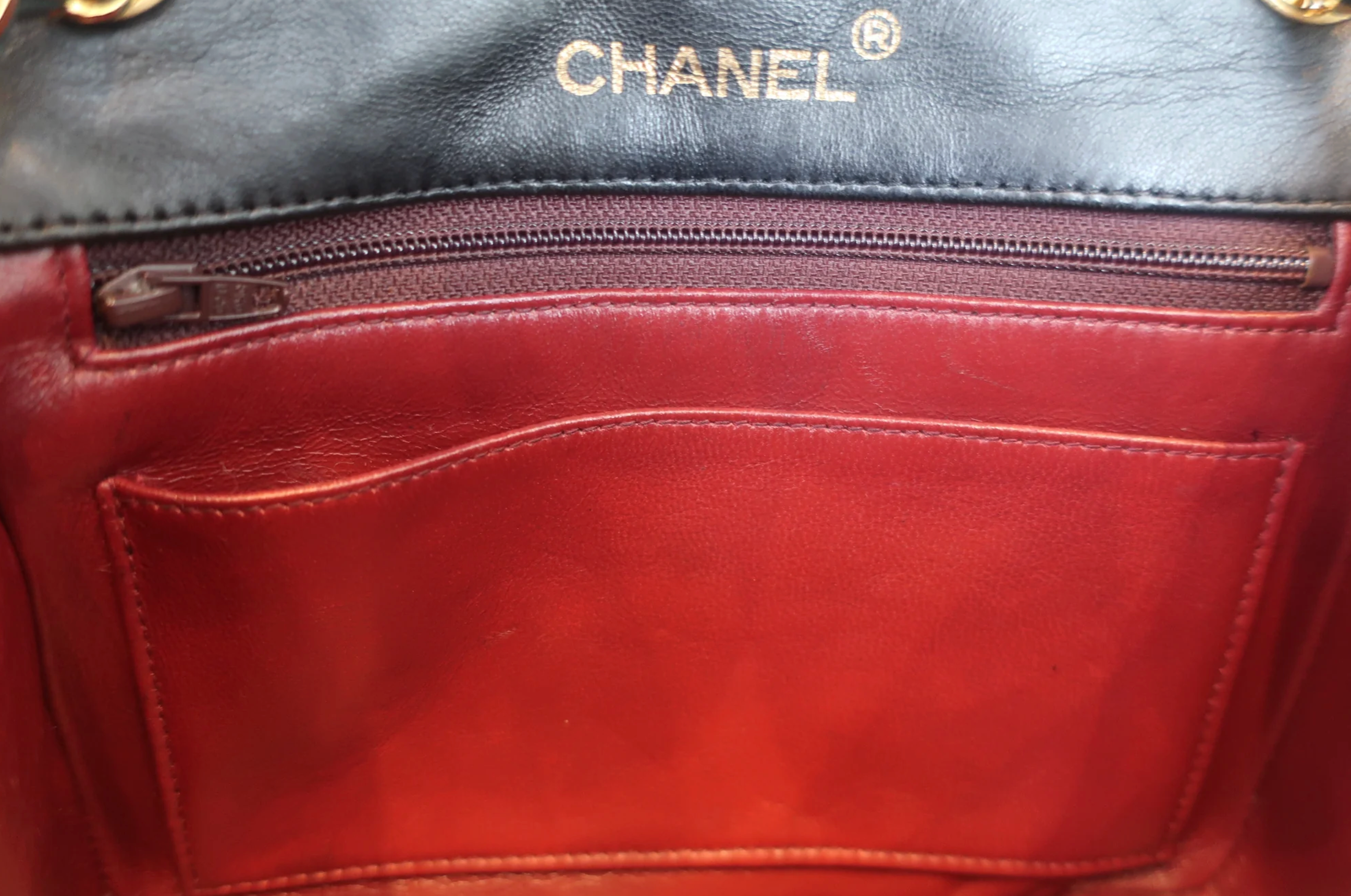 Chanel - Timeless Classic mini square
