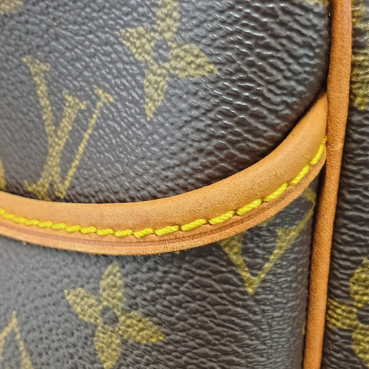 Louis Vuitton - Deauville Monogram