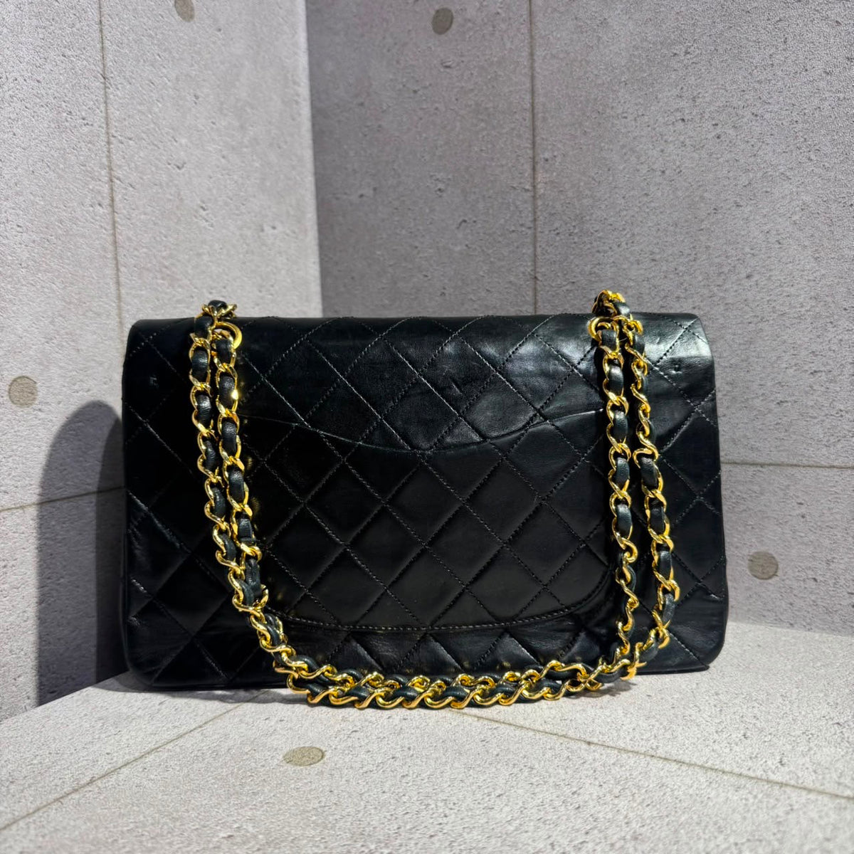 Chanel - Vintage Classic Médium 25cm double flap timeless