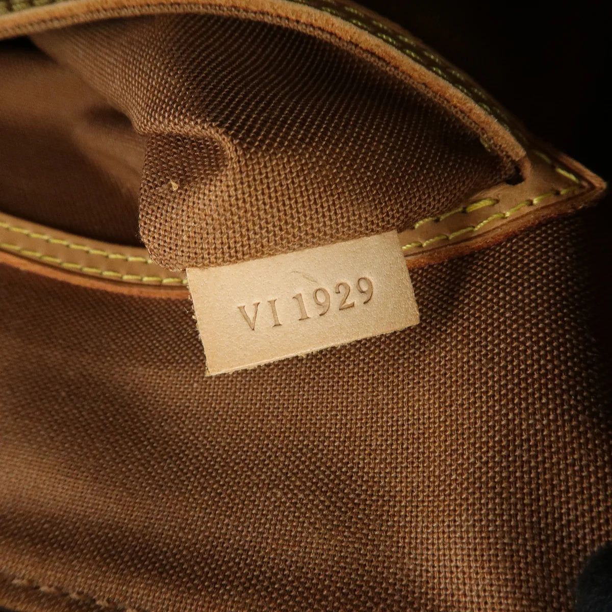 Louis Vuitton - Alma PM Monogram VI1929