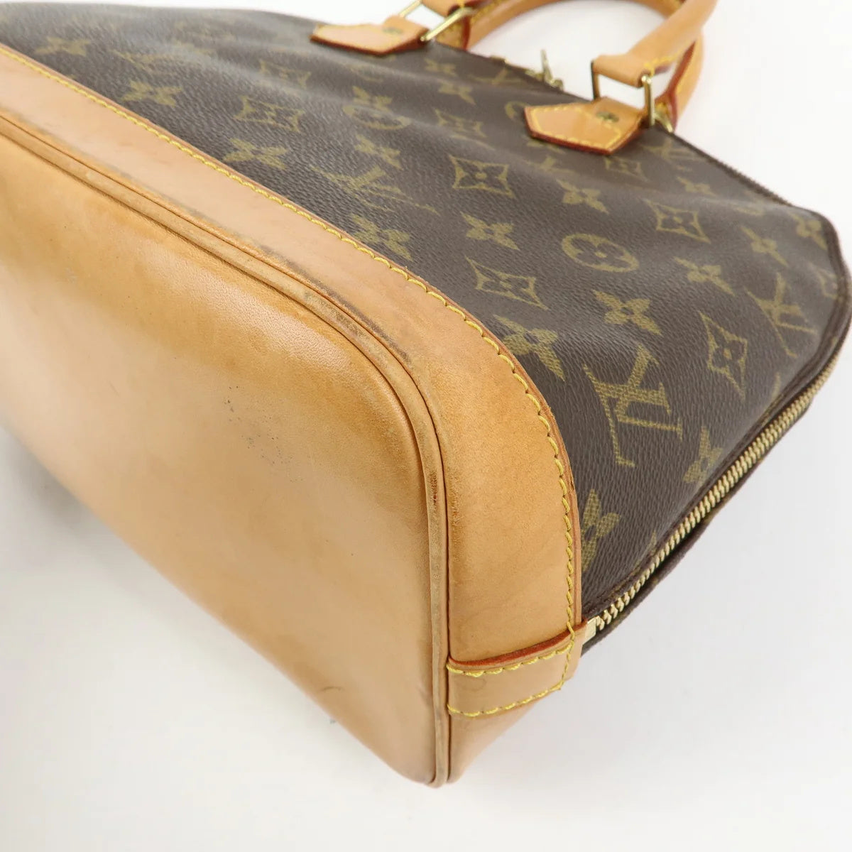 Louis Vuitton - Alma PM Monogram VI1929